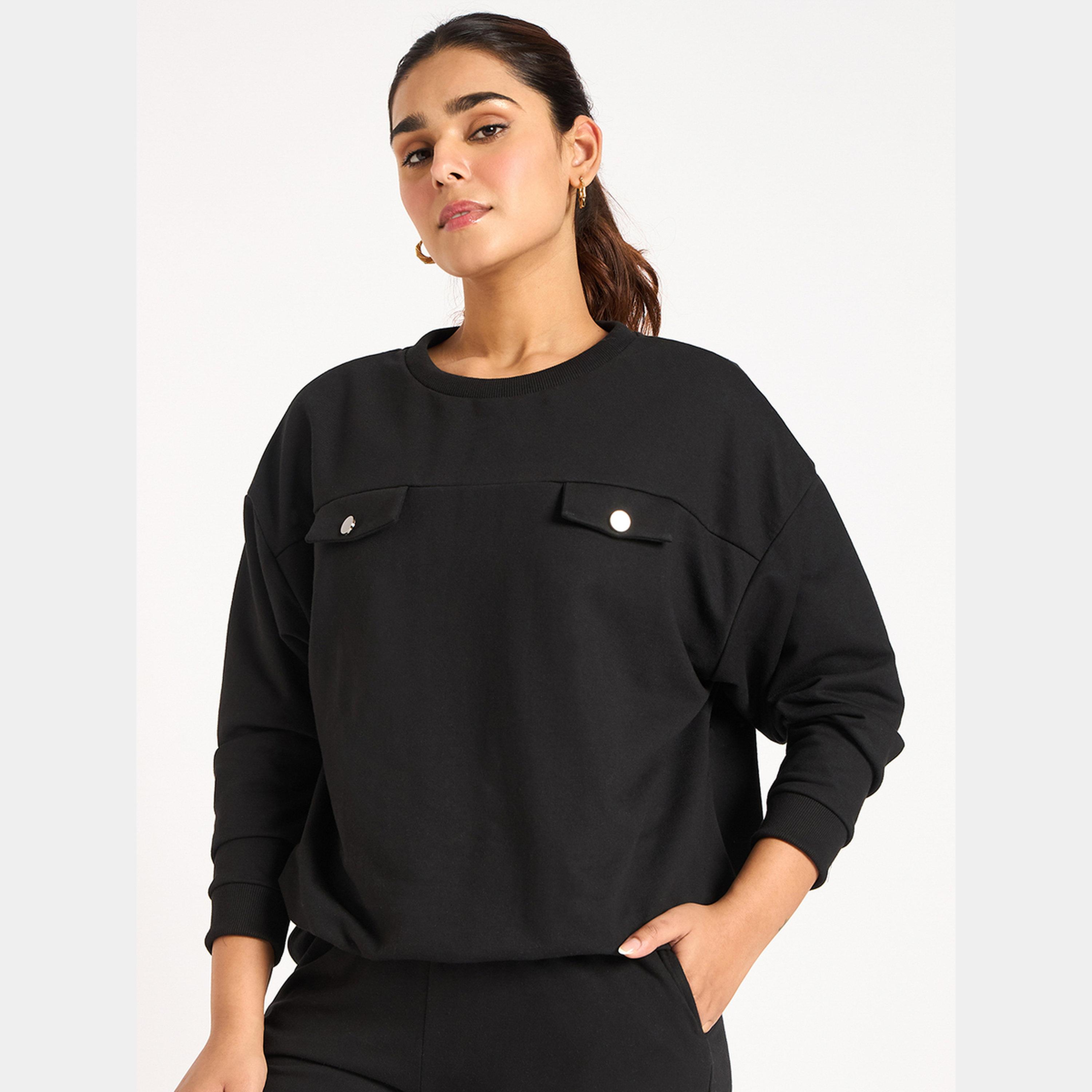 فيميلا - سويت شيرت نسائي تيري بأكمام طويلة وياقة مستديرة وتفاصيل قلابة-women-clothing-hoodiesandsweatshirts-sweatshirts-image-1