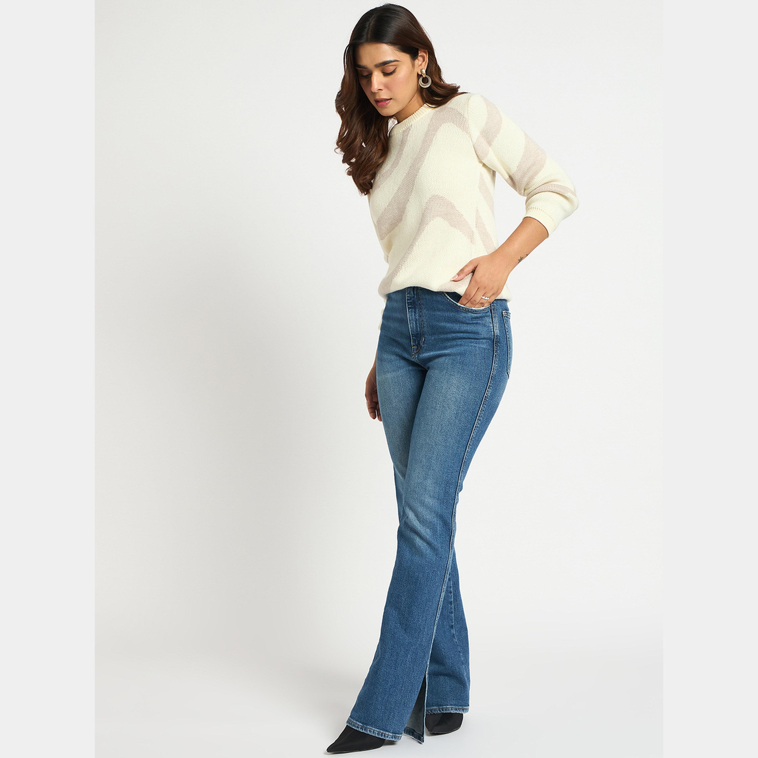 فيميلا - سترة نسائية بأكمام طويلة ورقبة دائرية وطبعة تجريدية لون بيج مخلوط-women-winterwear-cardigansandjumpers-jumpers-image-2