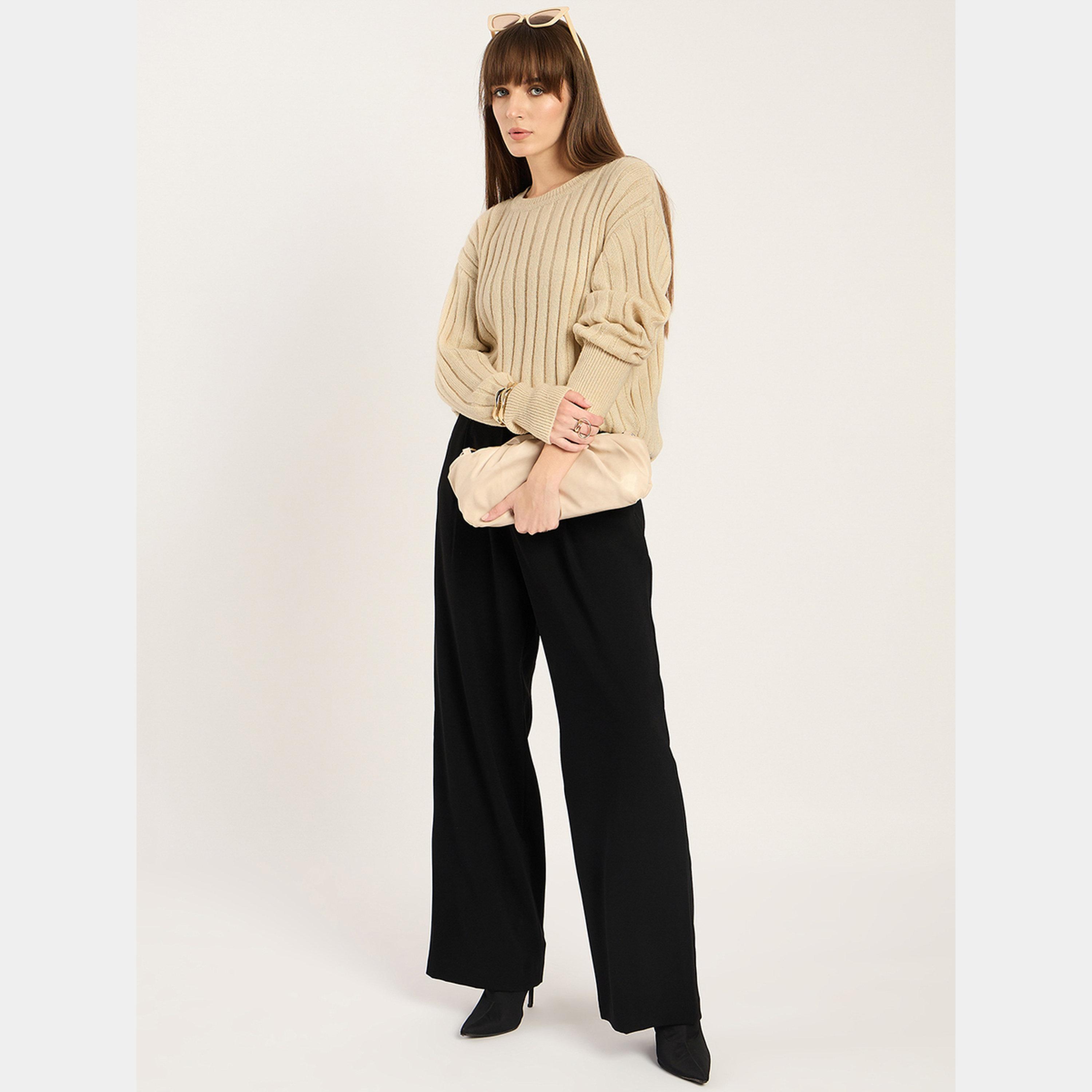 فيميلا - سترة نسائية محبوكة مضلعة باللون البيج، بأكمام طويلة ورقبة دائرية-women-winterwear-cardigansandjumpers-jumpers-image-2