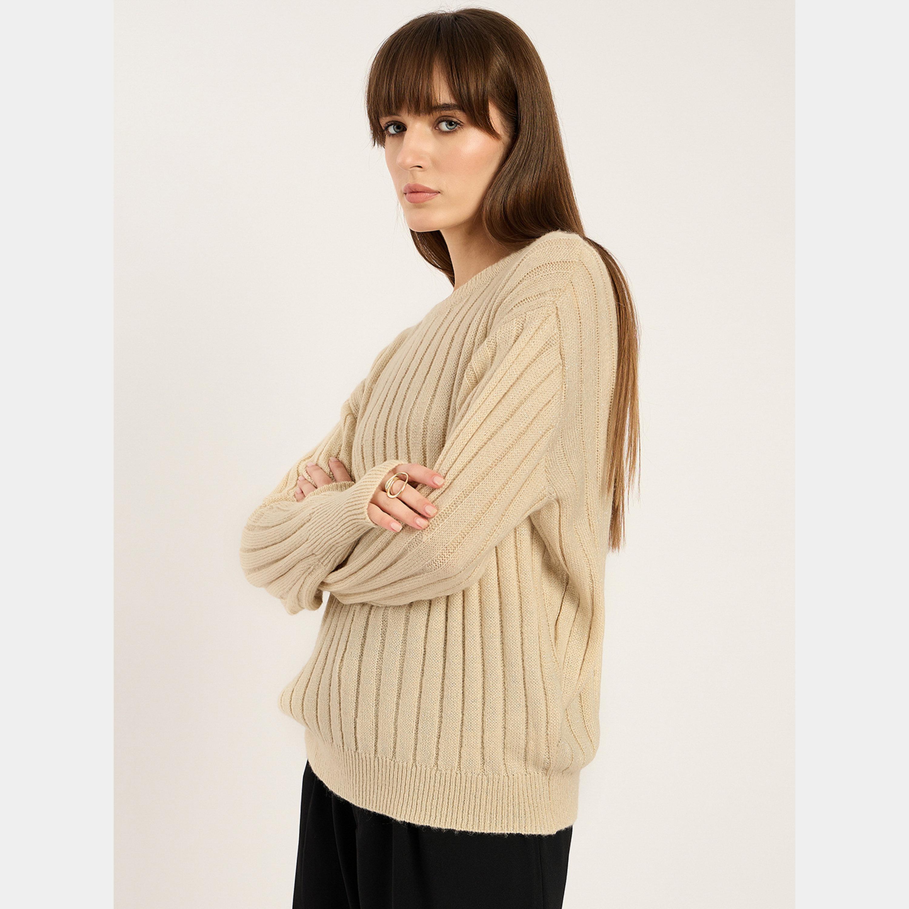 فيميلا - سترة نسائية محبوكة مضلعة باللون البيج، بأكمام طويلة ورقبة دائرية-women-winterwear-cardigansandjumpers-jumpers-image-4