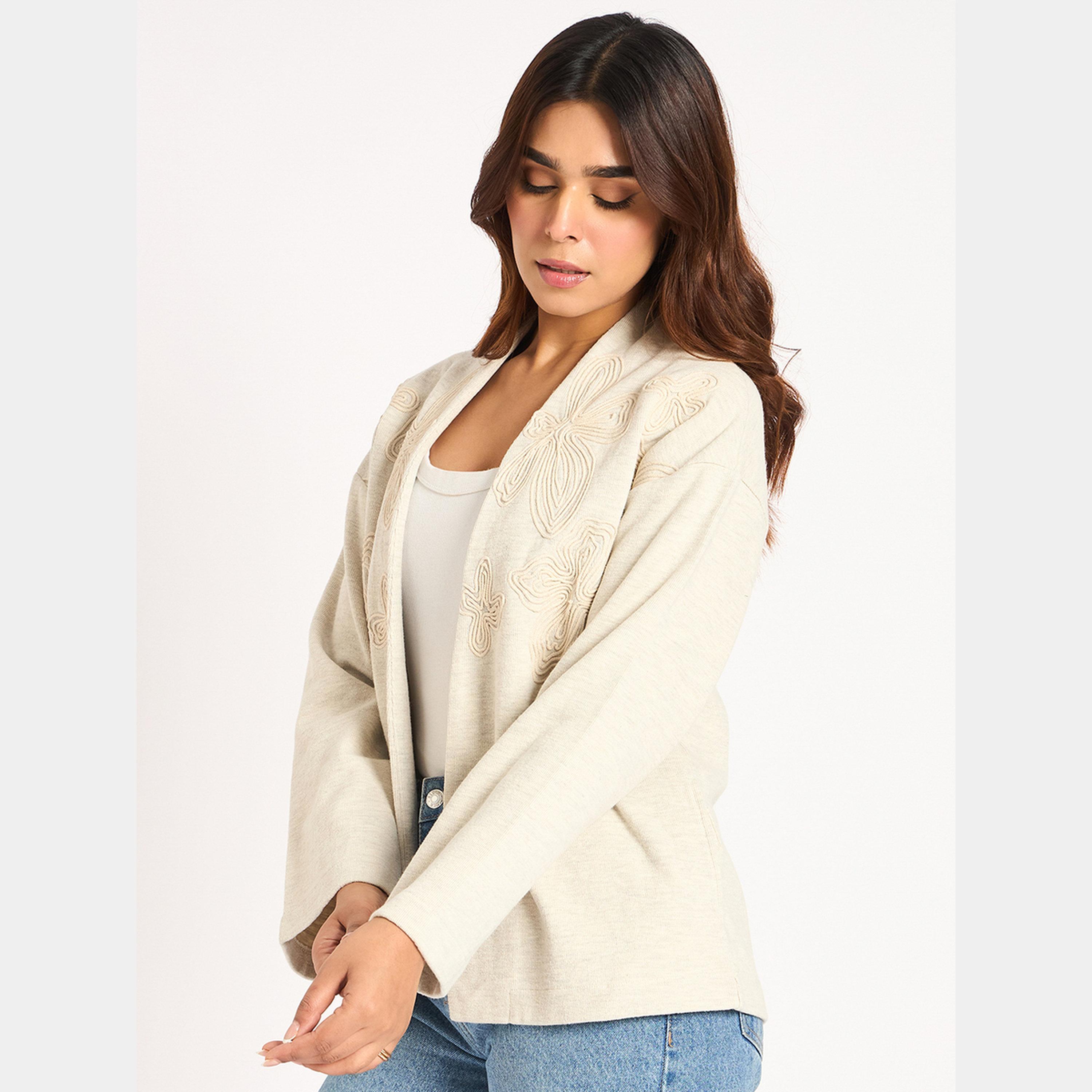 فيميلا - بلوزة نسائية بأكمام طويلة مطرزة لون بيج-women-winterwear-cardigansandjumpers-cardigans-image-6