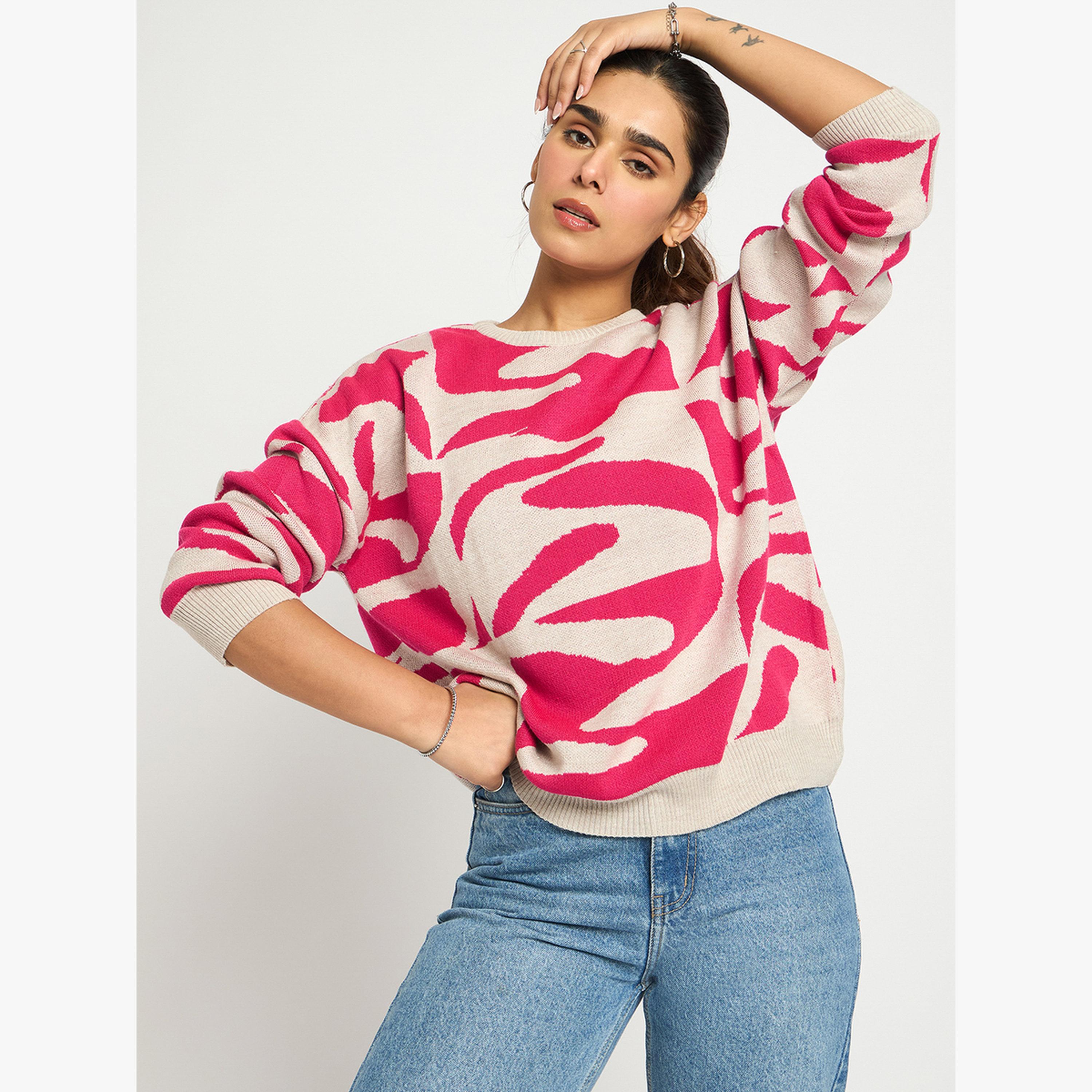 سويتر بتفاصيل محبوكة وطبعة تجريدية-women-clothing-cardigansandjumpers-jumpers-image-3
