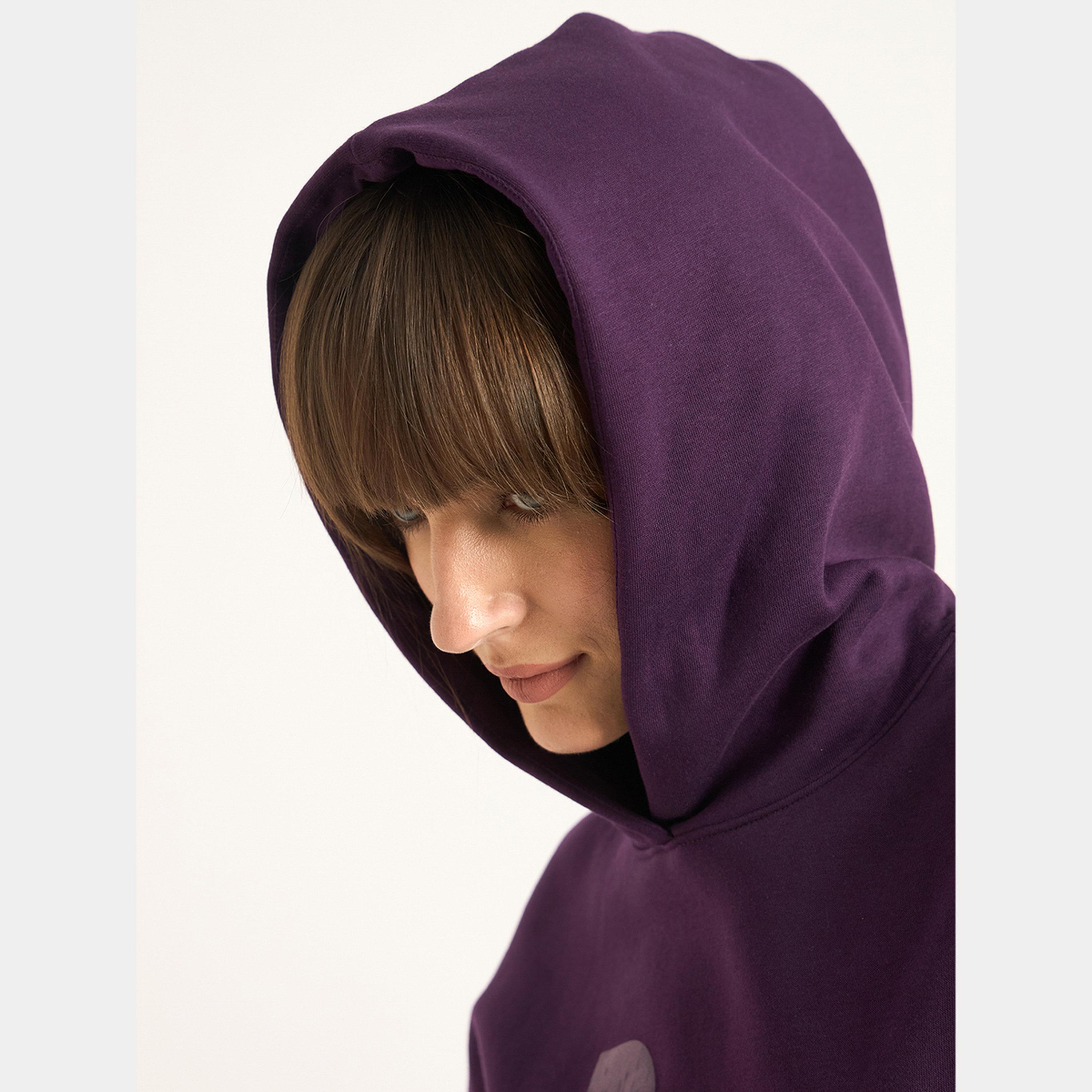 فيميلا - هودي نسائي بأكمام طويلة وياقة وغطاء للرأس رسومات غرافيكية-women-clothing-hoodiesandsweatshirts-hoodies-image-5