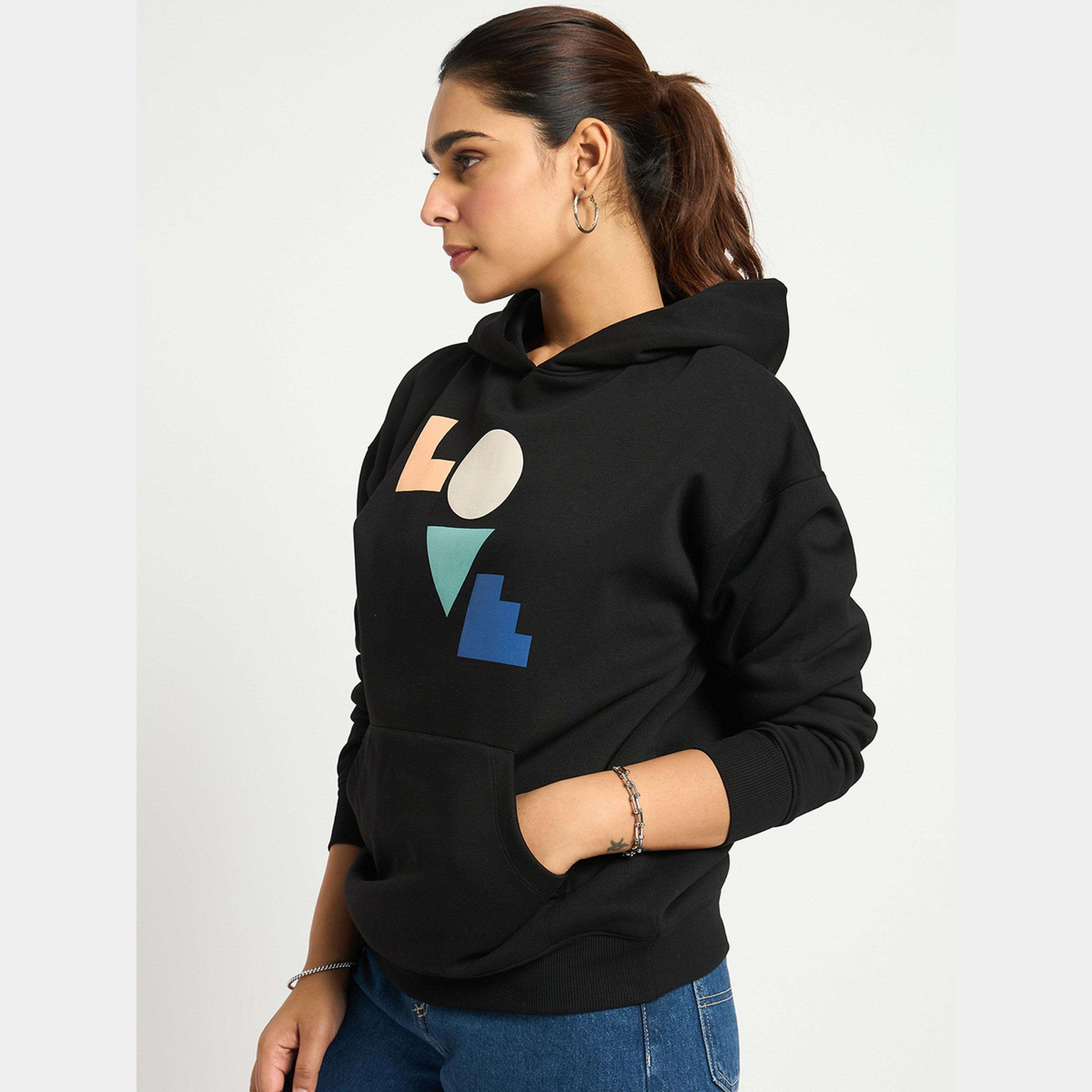 فيميلا - هودي نسائي بأكمام طويلة وياقة وغطاء للرأس رسومات غرافيكية-women-clothing-hoodiesandsweatshirts-hoodies-image-5