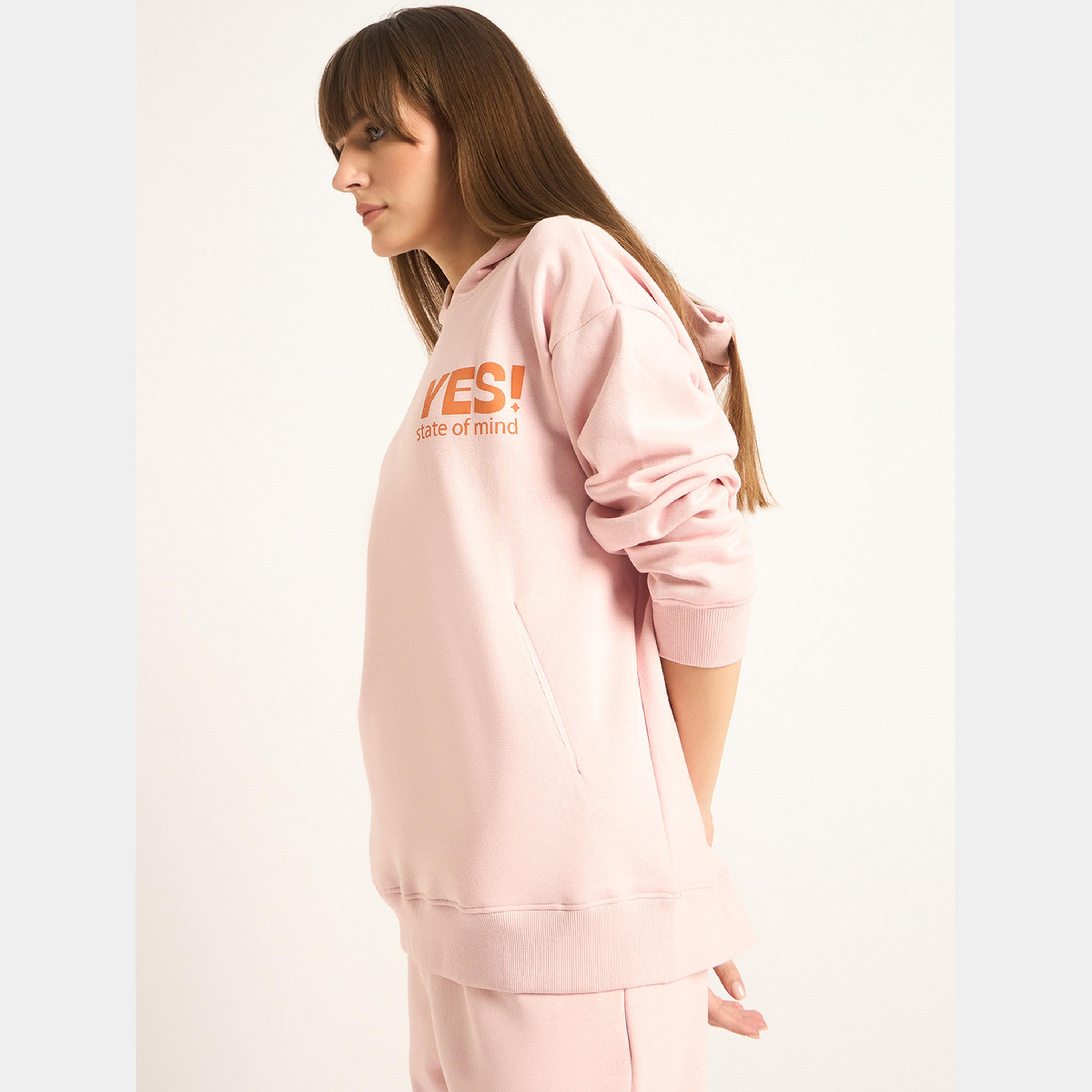 فيميلا - هودي نسائي صوف بأكمام طويلة وياقة بغطاء للرأس وطبعة شعار-women-clothing-hoodiesandsweatshirts-hoodies-image-5