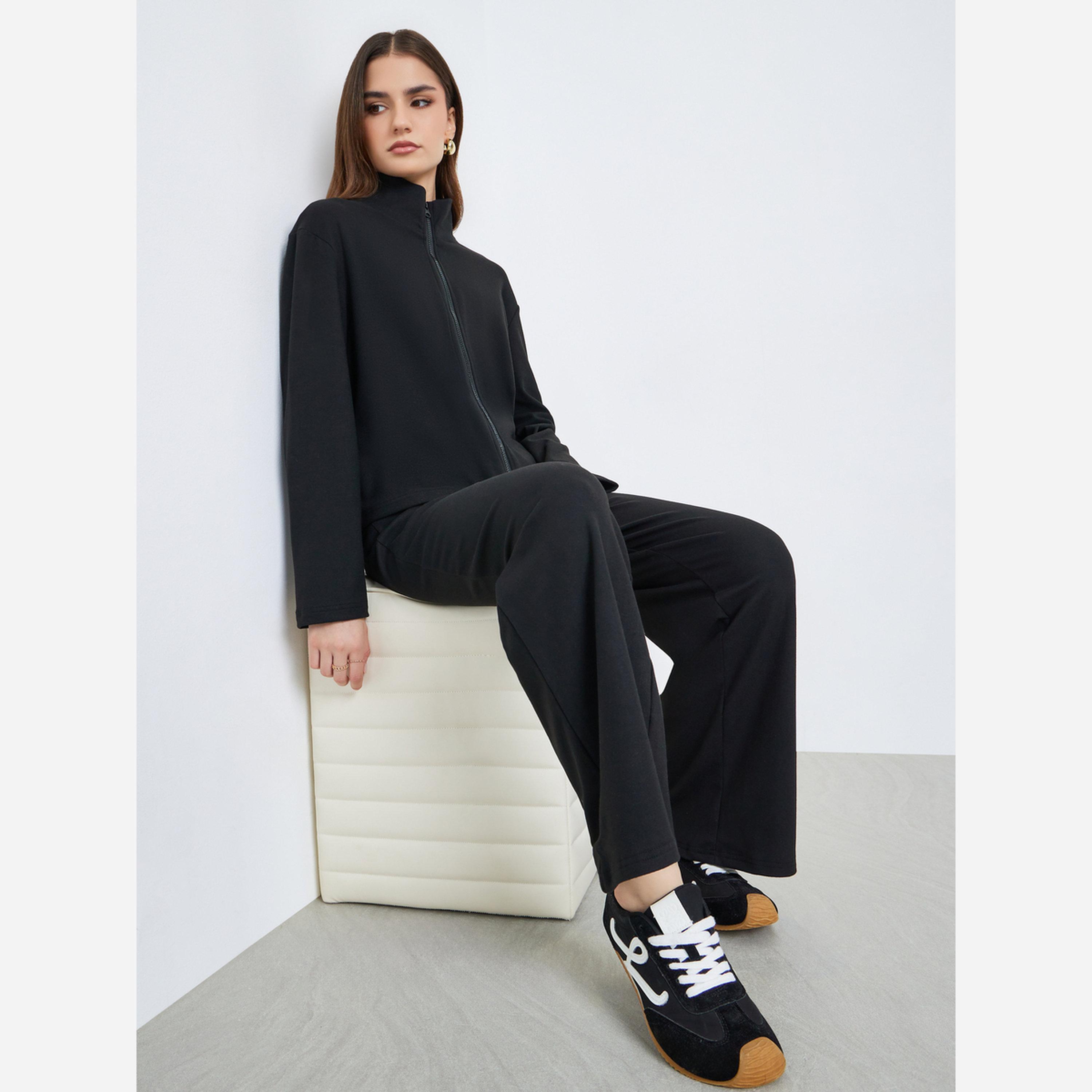 ستايلي - طقم نسائي لون أسود من جاكيت وبنطال محبوك بسحاب أمامي-women-clothing-coordsets-image-2