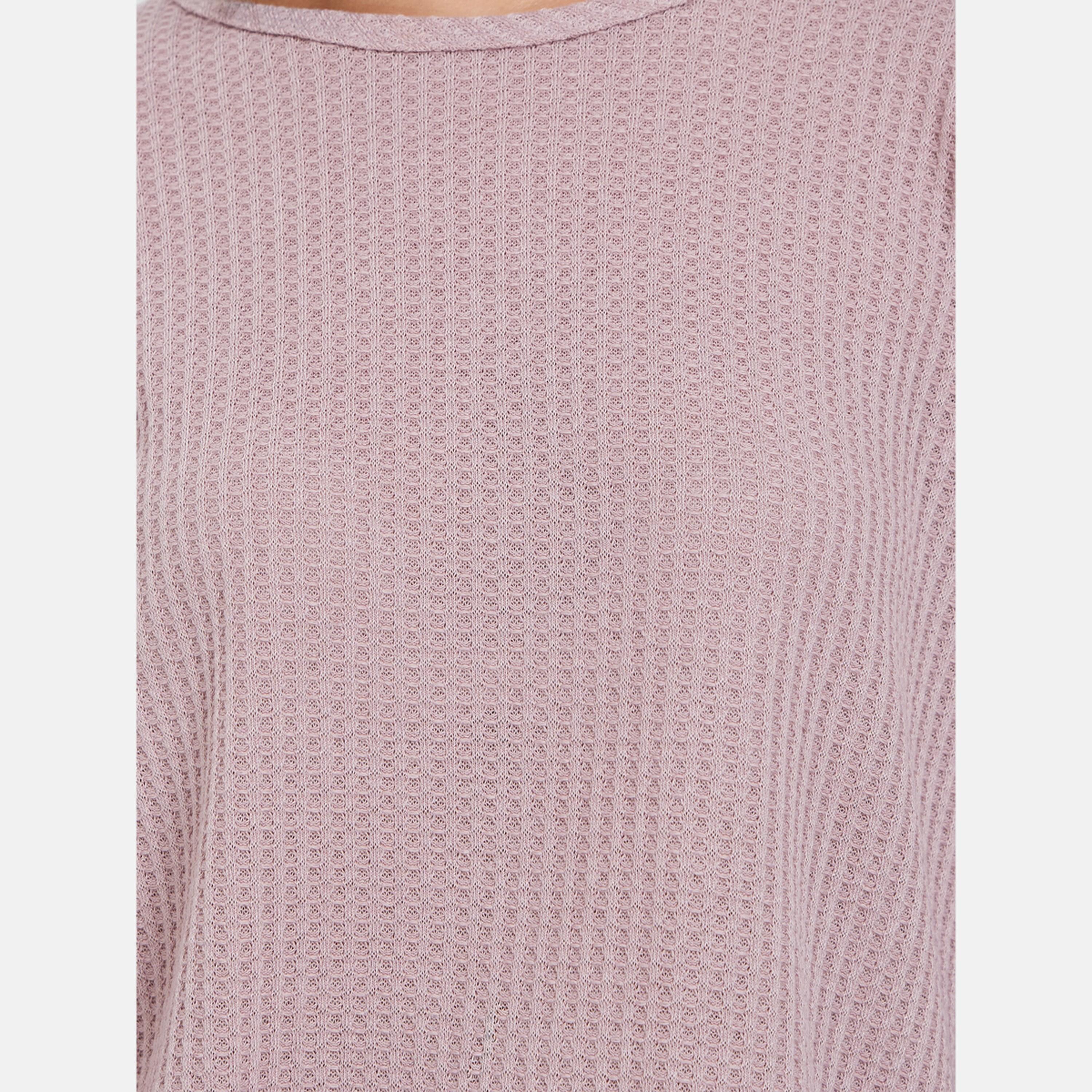 ستايلي - طقم بلوزة وشورت بأكمام طويلة من نسيج الوافل-women-clothing-nightwear-pyjamas-shortsets-image-3