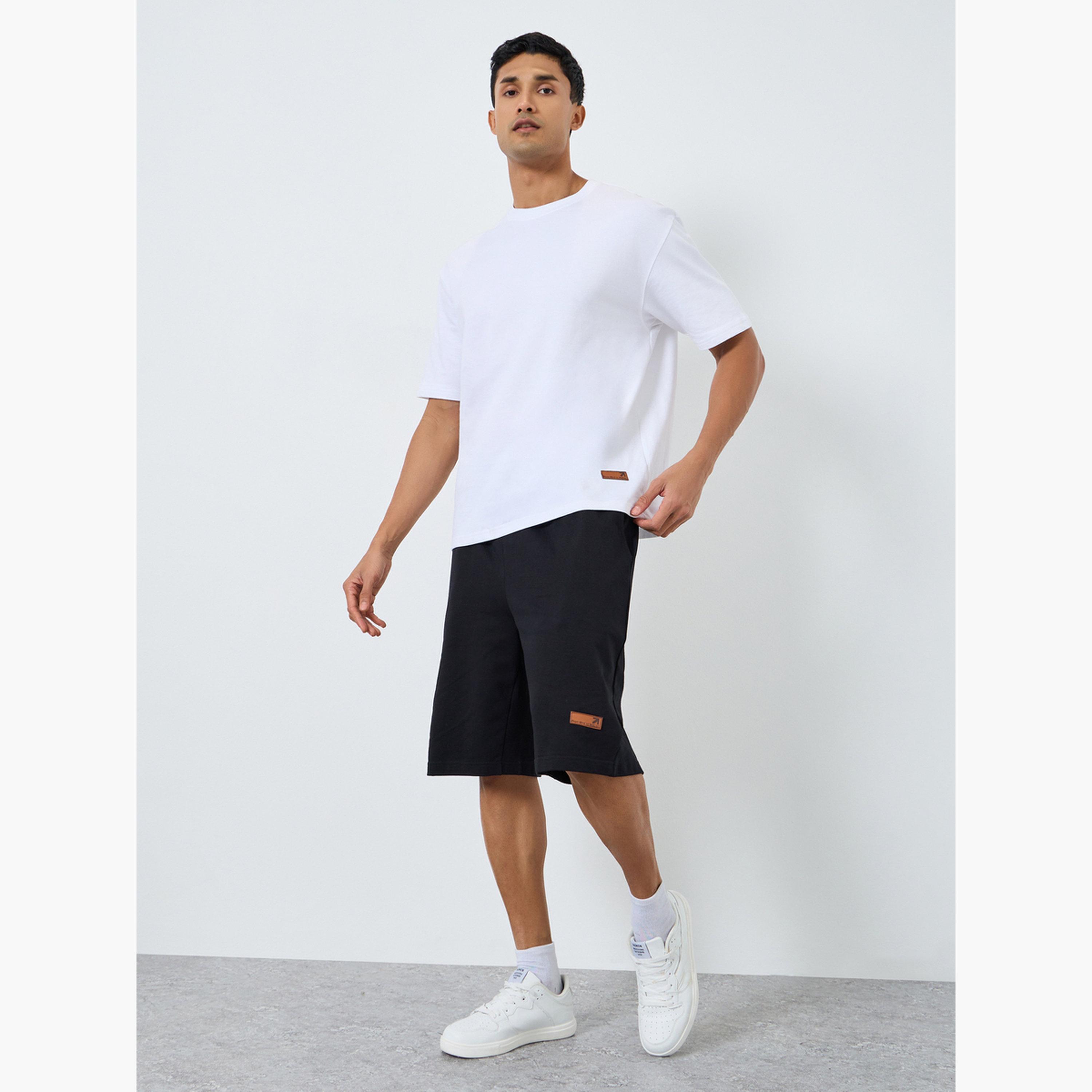 Styli Men Oversized Badge Detail T-Shirt and Shorts Co-Ords-men-clothing-coordsets-image-1