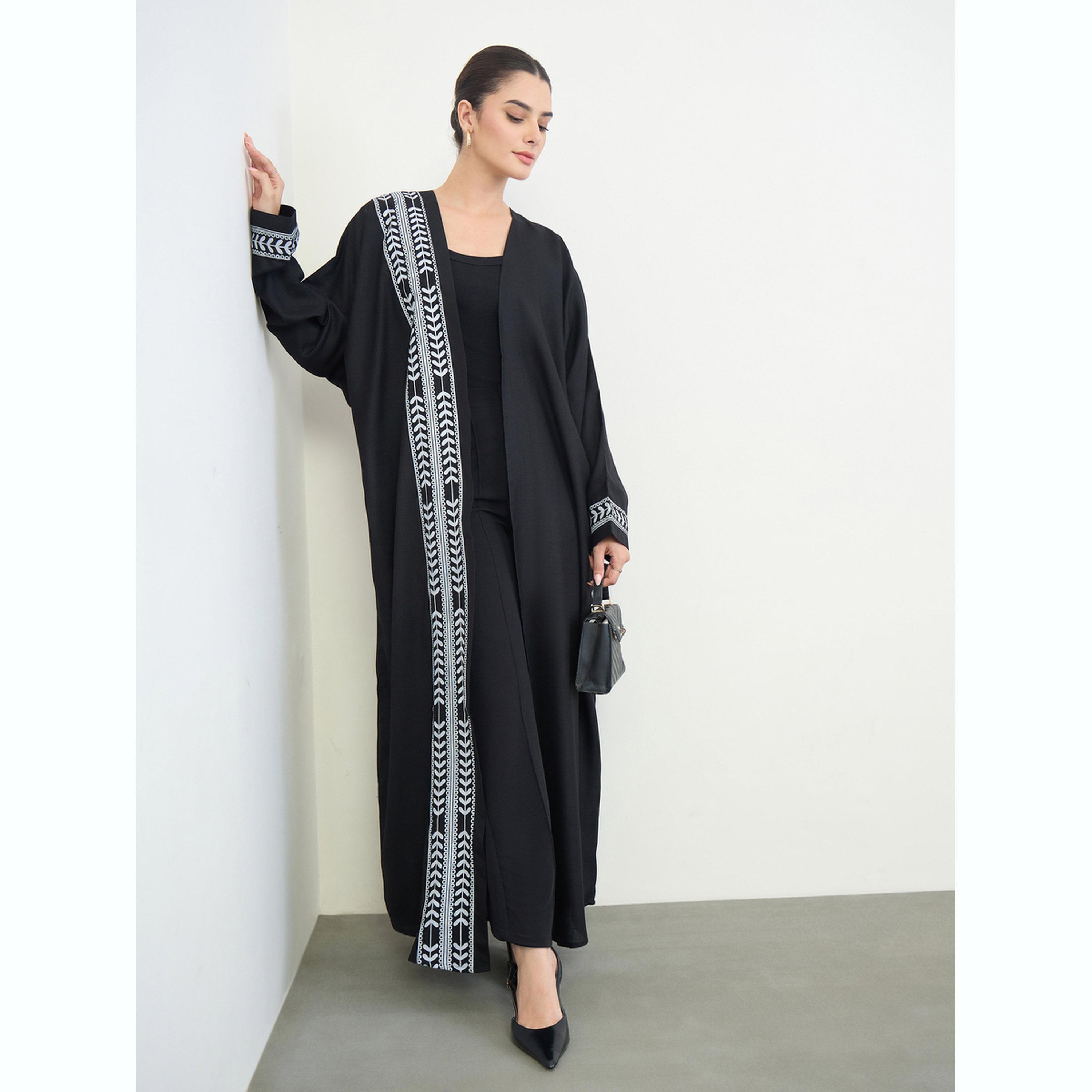 Amirah X Styli Black Printed Open Front A-Line Abaya-women-arabicclothing-abayas-image-2