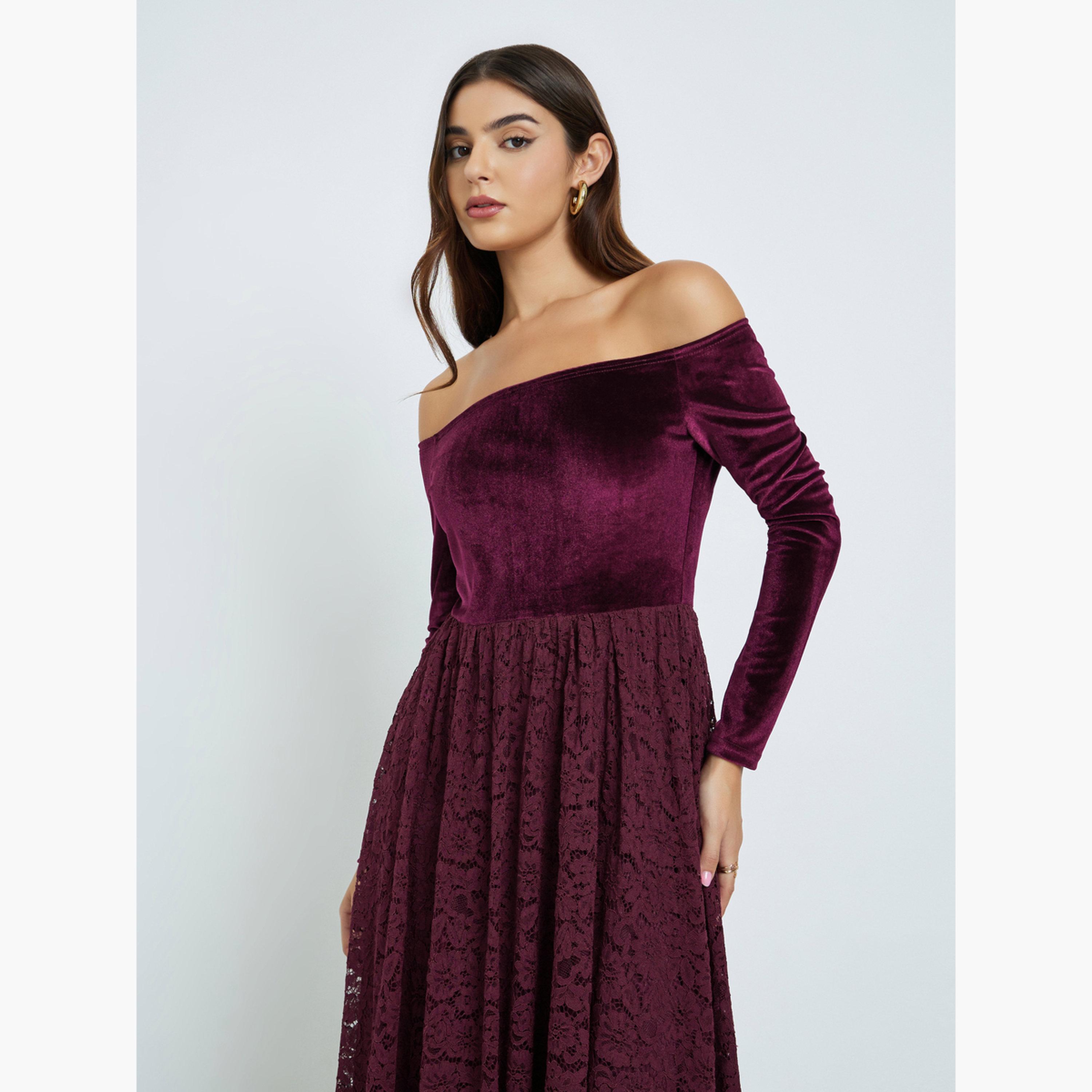 ستايلي - فستان ماكسي برغندي مكشوف الكتفين مع بطانة من الدانتيل-women-clothing-dresses-image-3