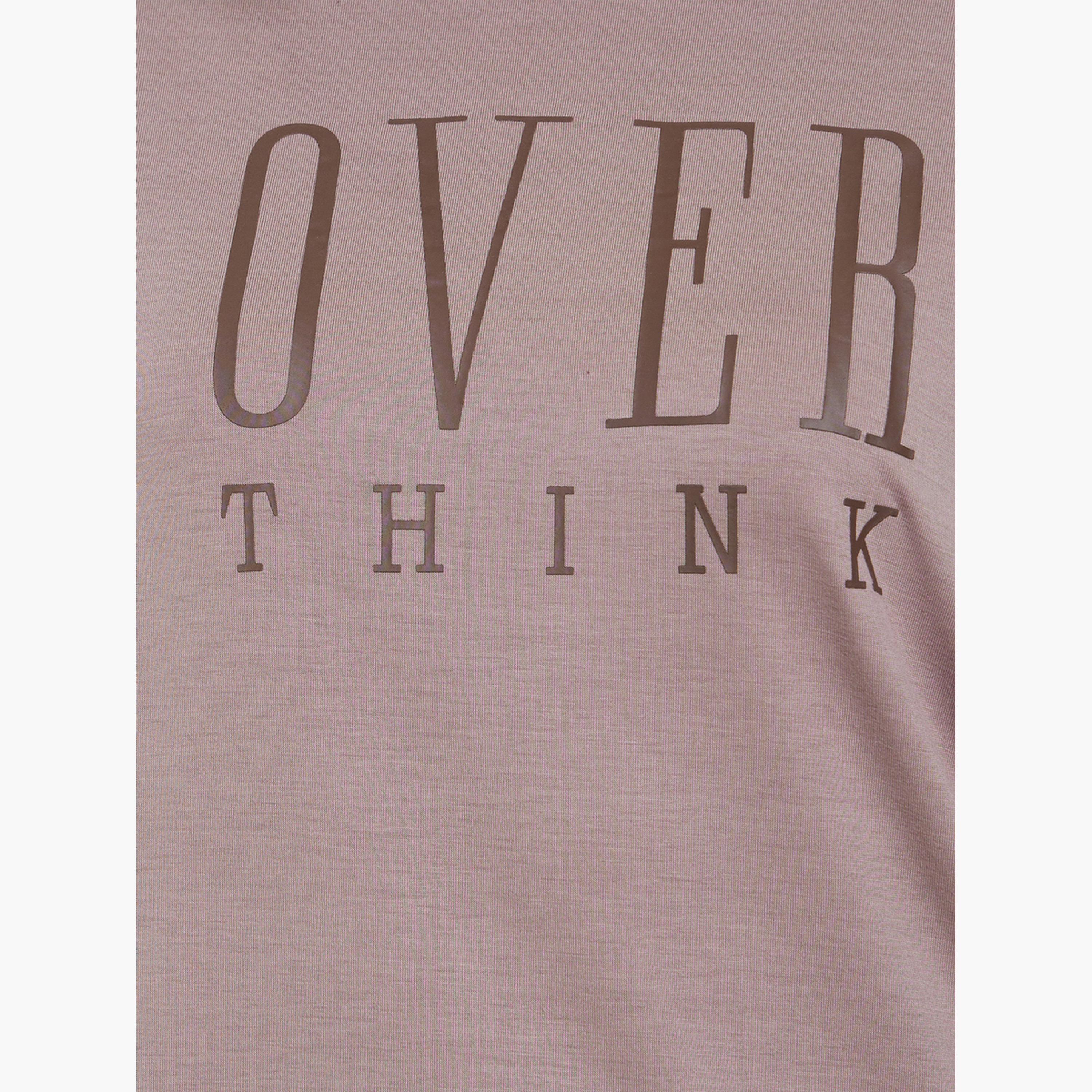ستايلي - تي شيرت بني تصميم واسع طبعة شعار للنساء-women-clothing-tshirts-image-3