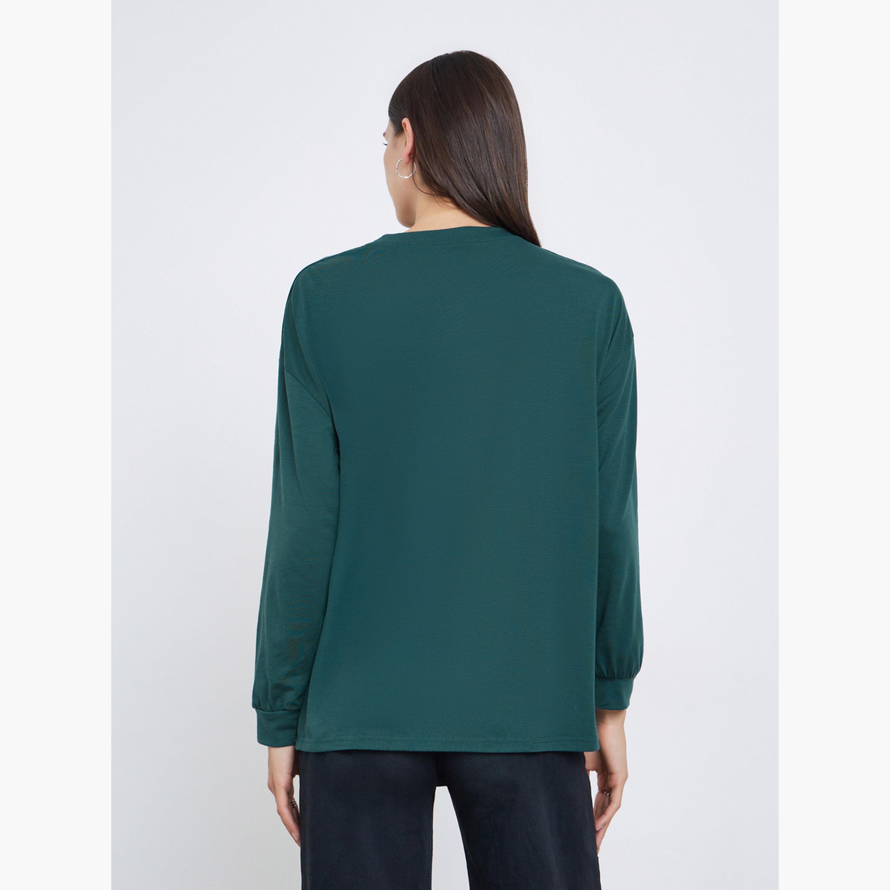 ستايلي - تي شيرت تصميم واسع نقشة شعار لون أخضر داكن للنساء-women-clothing-tshirts-image-4