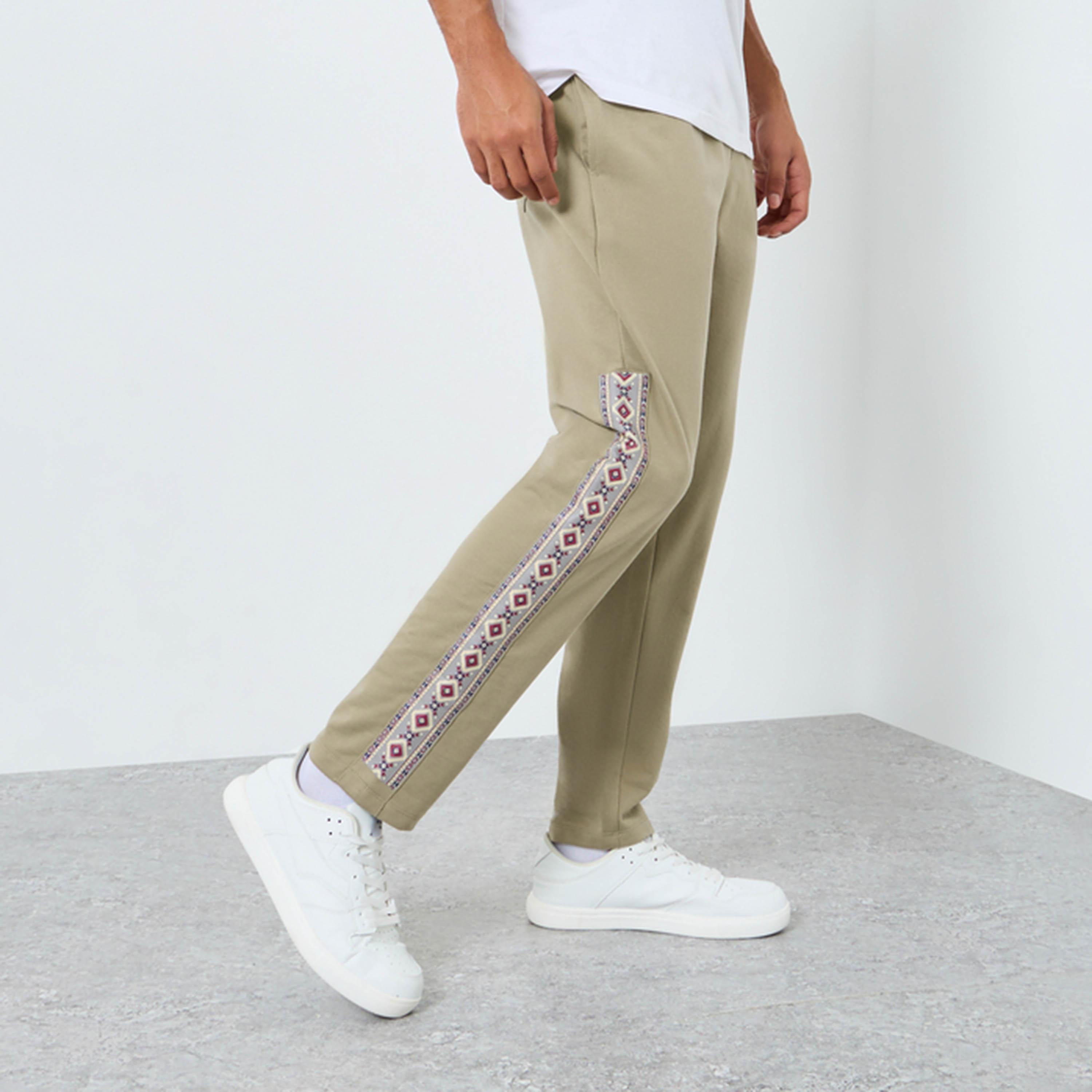 جوغر قصة ضيقة بأجزاء مطبوعة جرافيك-men-clothing-bottoms-joggers-image-1