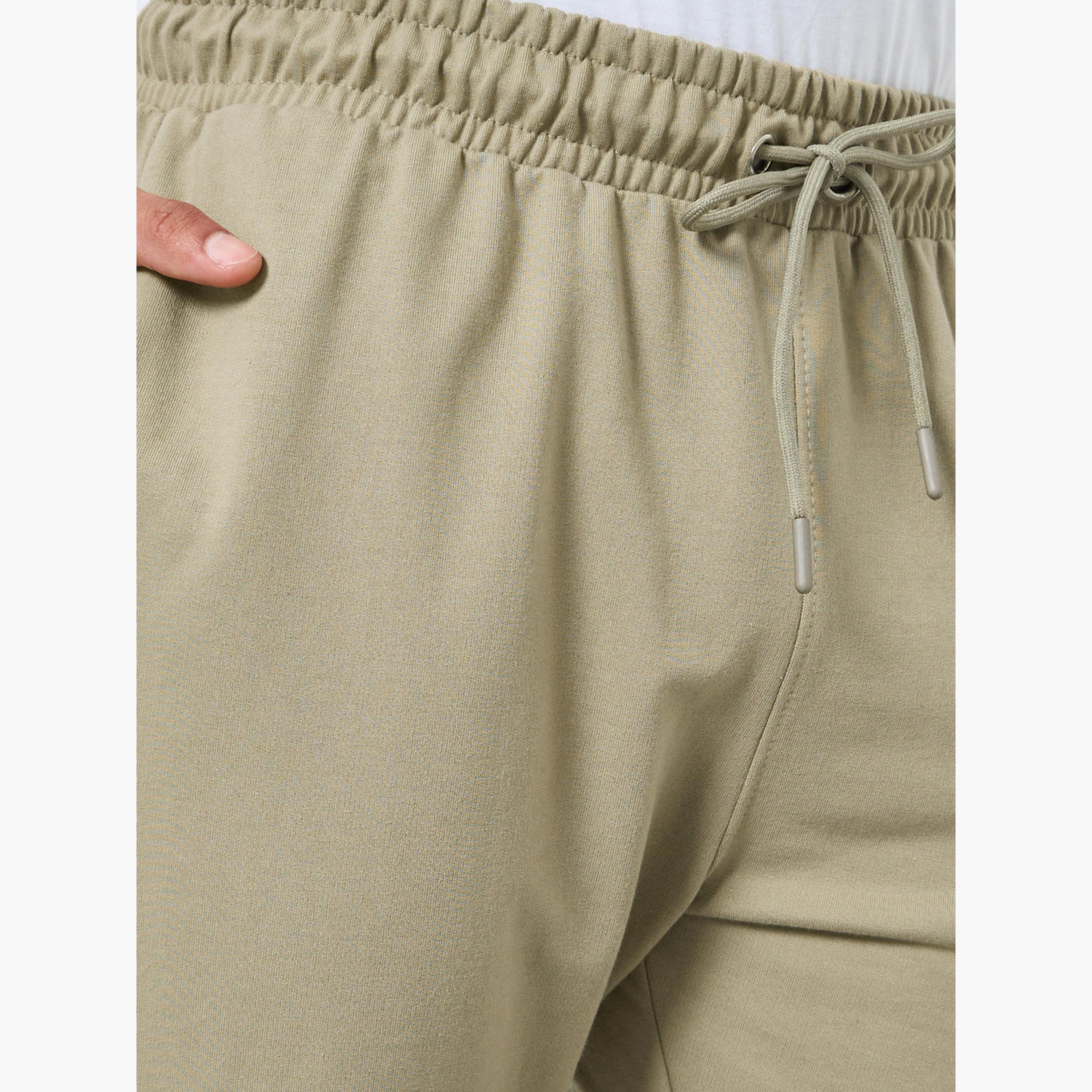 جوغر قصة ضيقة بأجزاء مطبوعة جرافيك-men-clothing-bottoms-joggers-image-3