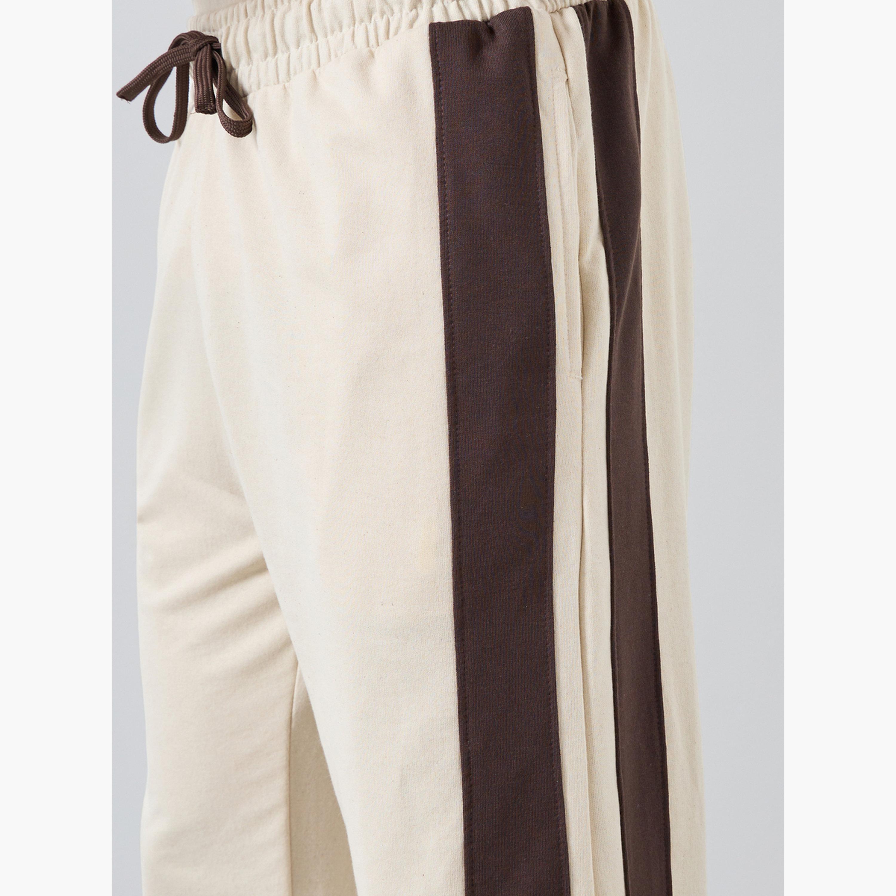 جوغر مخطط بقصة مريحة-men-clothing-bottoms-joggers-image-3