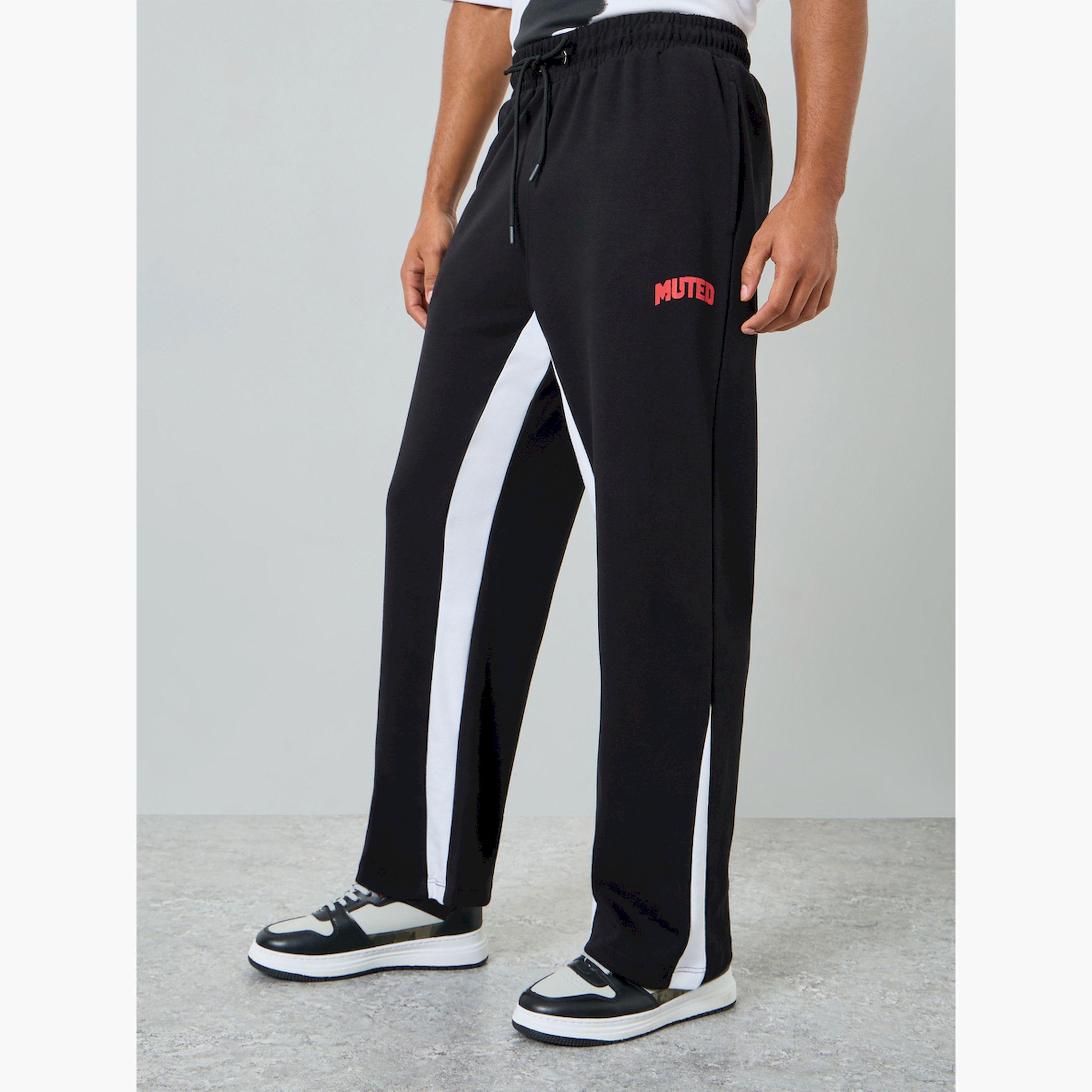 Styli Men Graphic Oversized T-Shirt and Joggers Co-Ords-men-clothing-coordsets-image-3