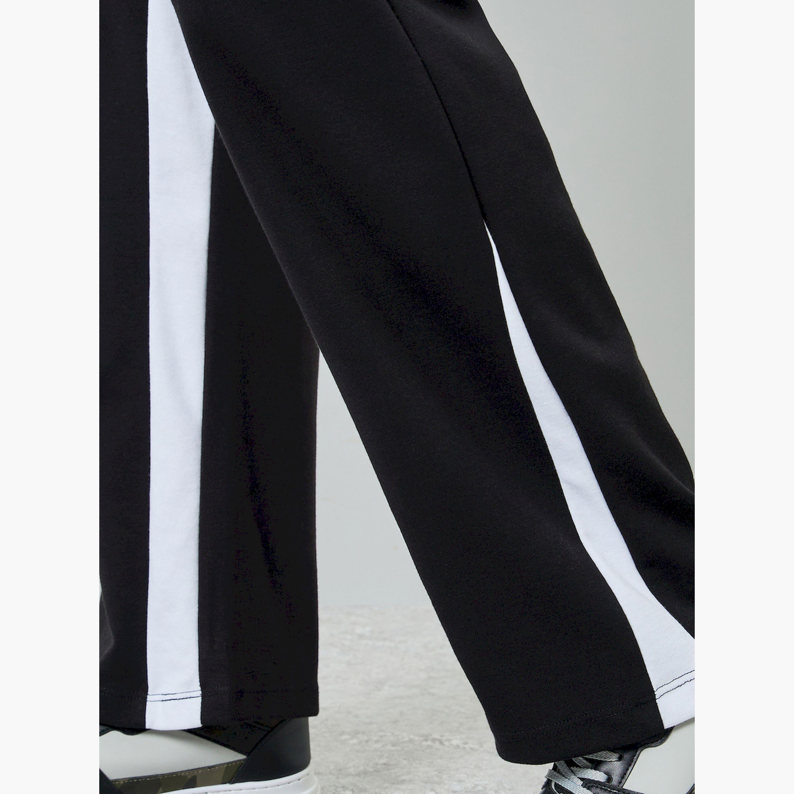 Styli Men Graphic Oversized T-Shirt and Joggers Co-Ords-men-clothing-coordsets-image-4
