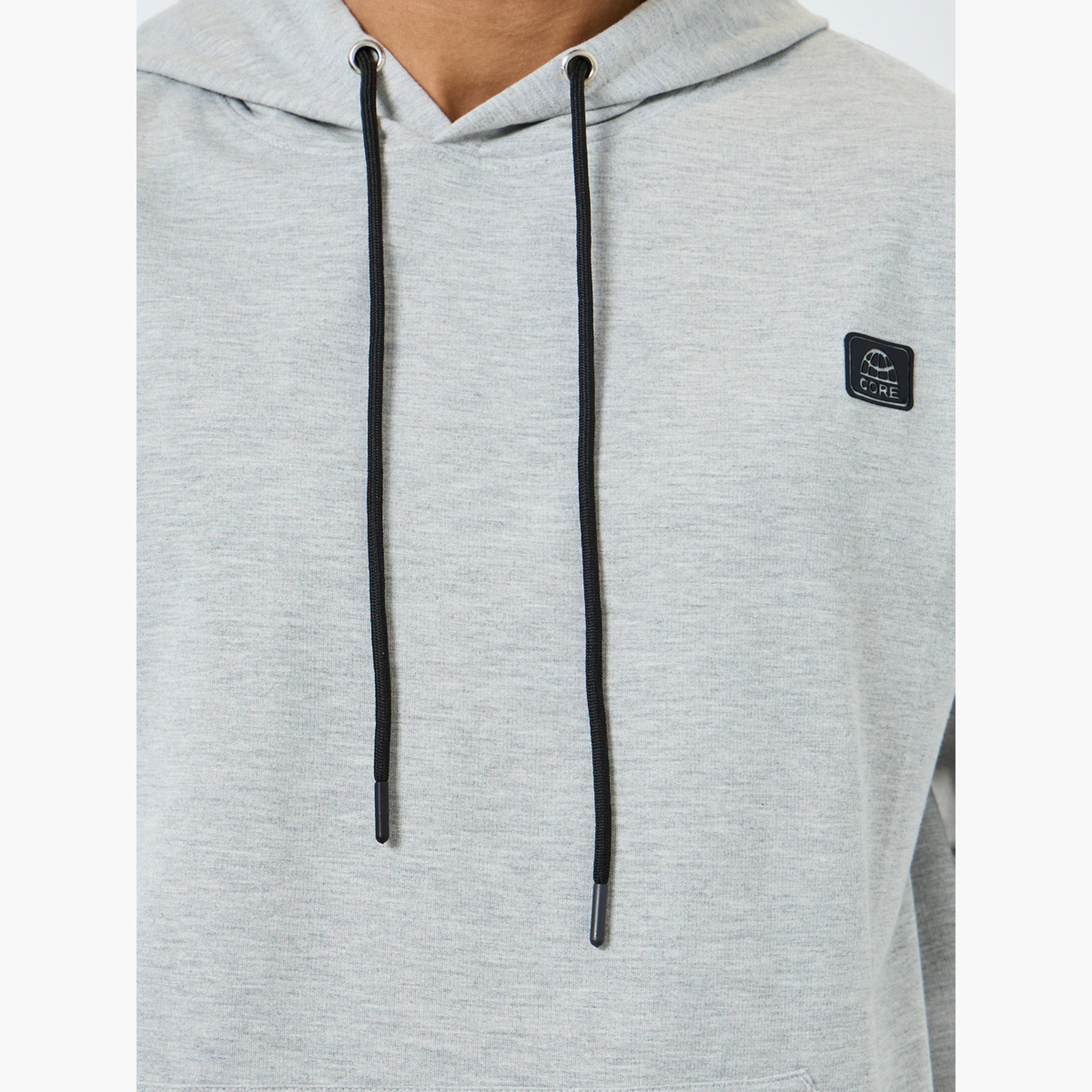 طقم تيشيرت واسع بغطاء رأس وشورت-men-clothing-coordsets-image-5