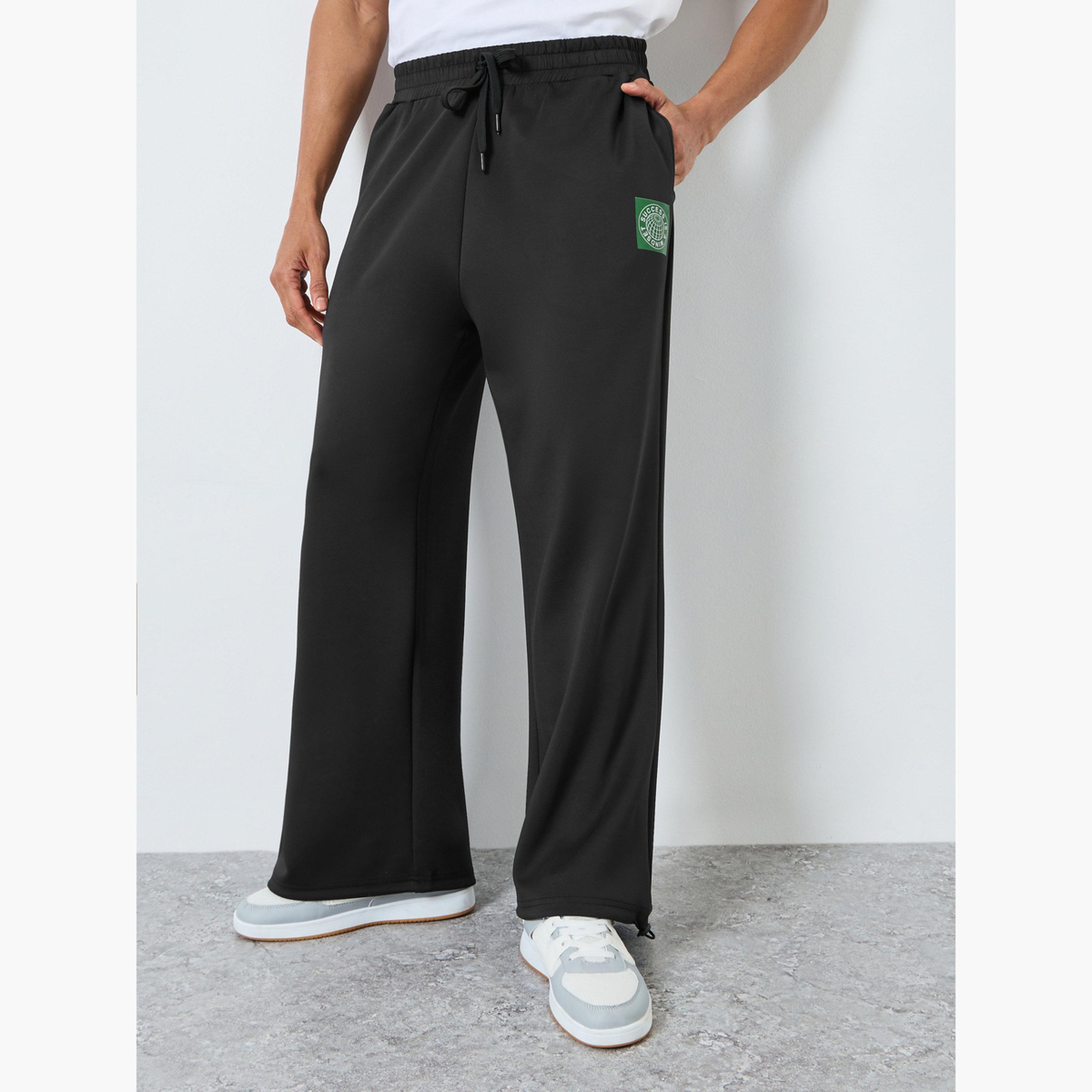 جوغر سكوبا بأرجل واسعة ورقعة-men-clothing-bottoms-joggers-image-1