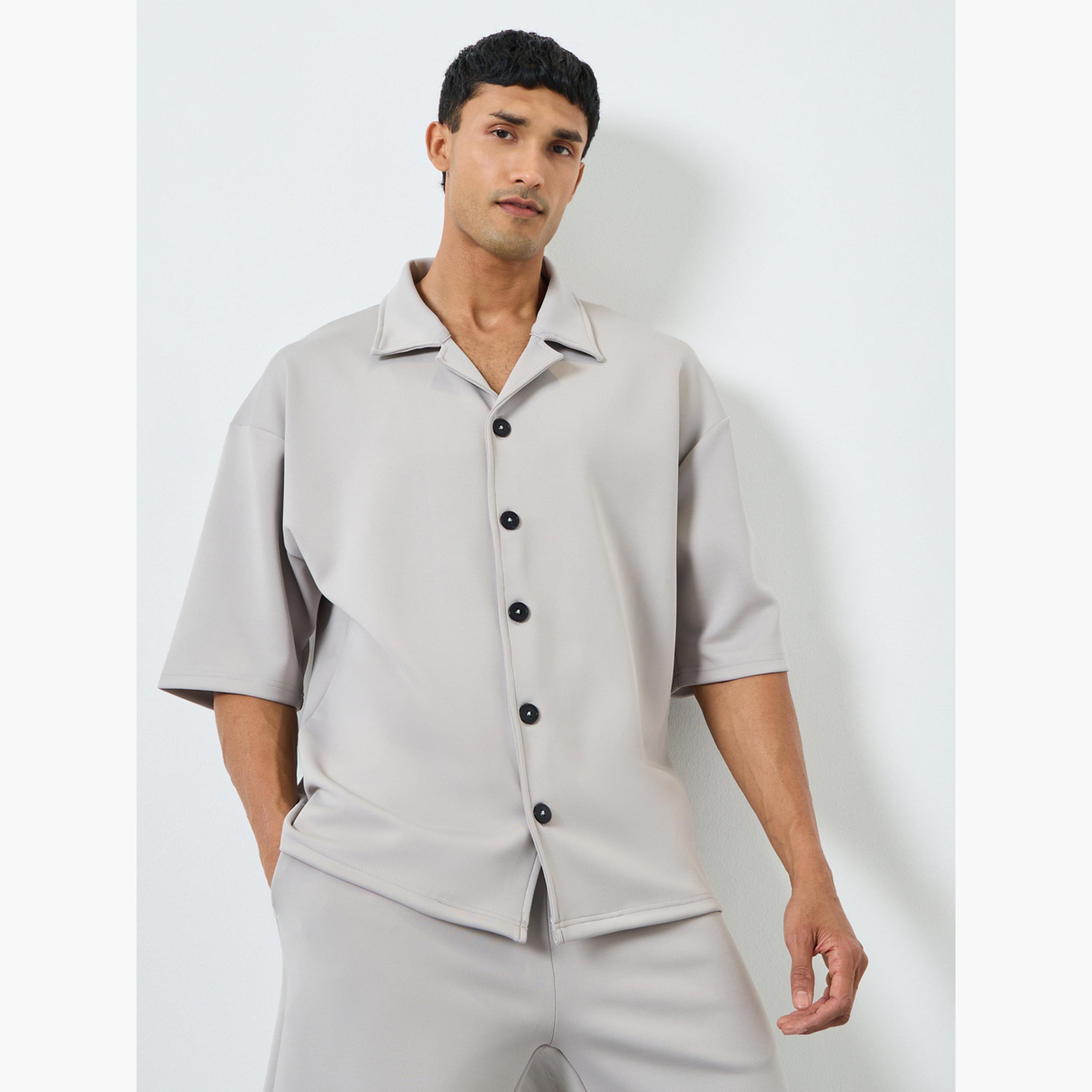 طقم منسق من قميص وشورت بقصة مربعة للرجال-men-clothing-coordsets-image-2