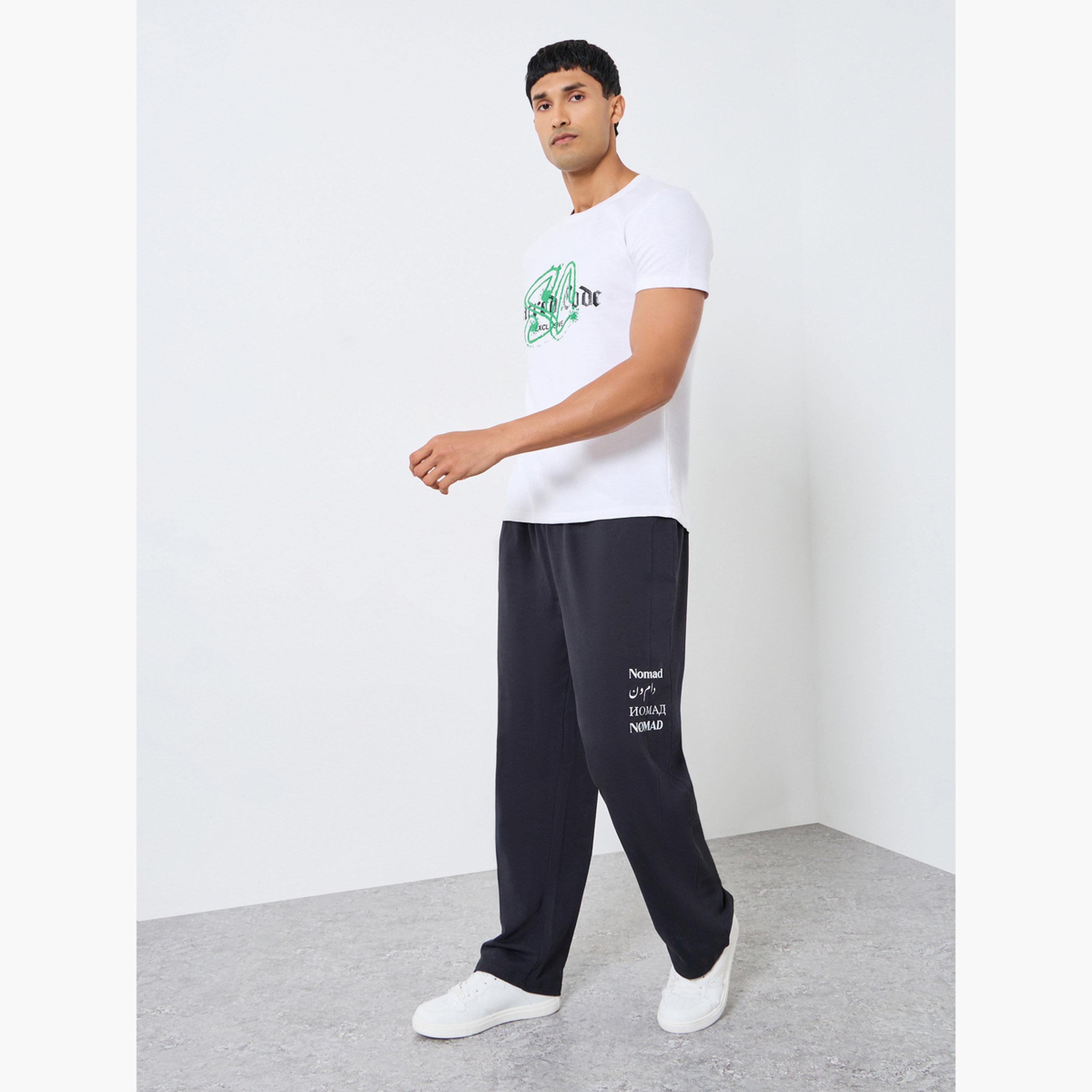 جوغر بطبعة شعار وقصة مريحة-men-clothing-bottoms-joggers-image-2