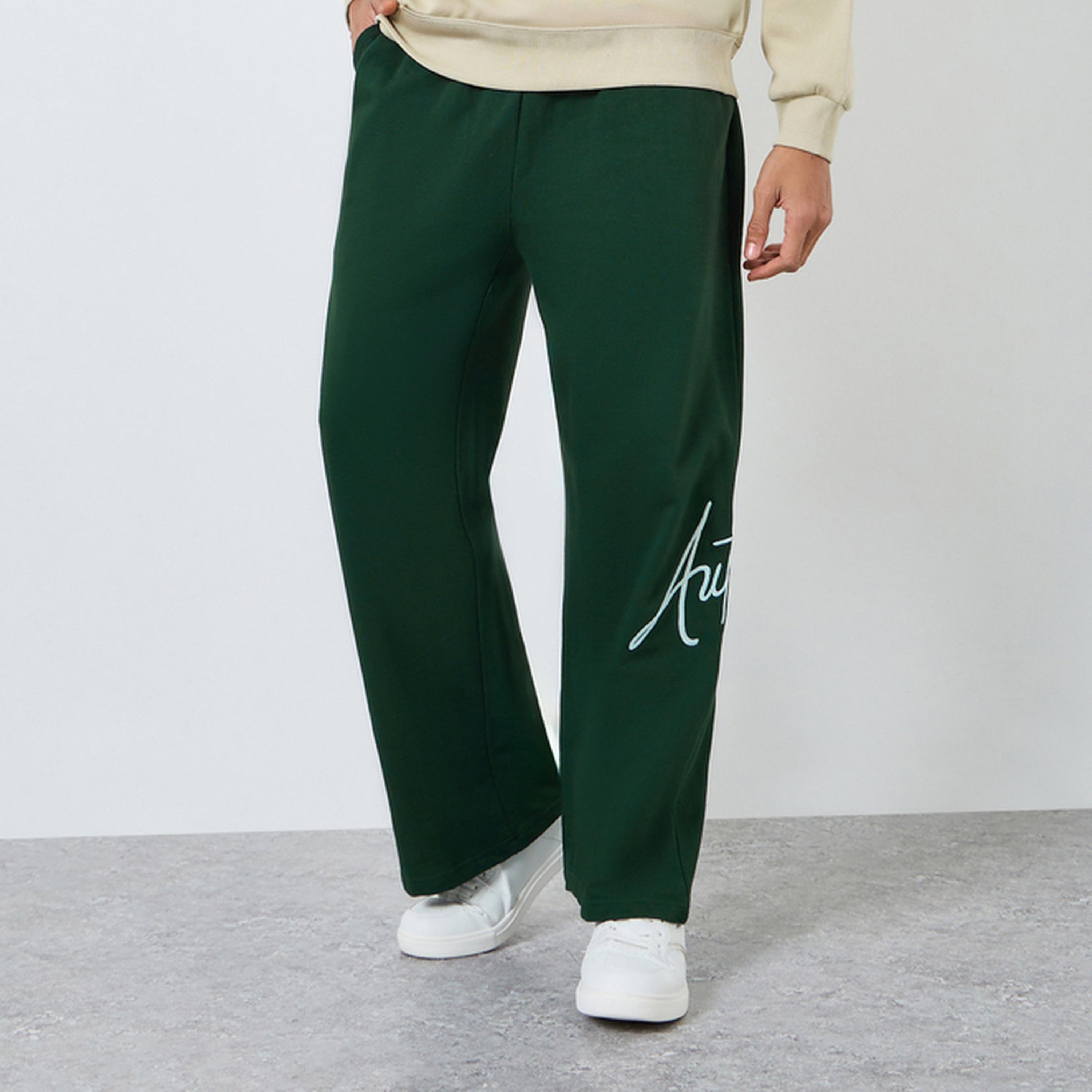 جوغر مطرز-men-clothing-bottoms-joggers-image-1