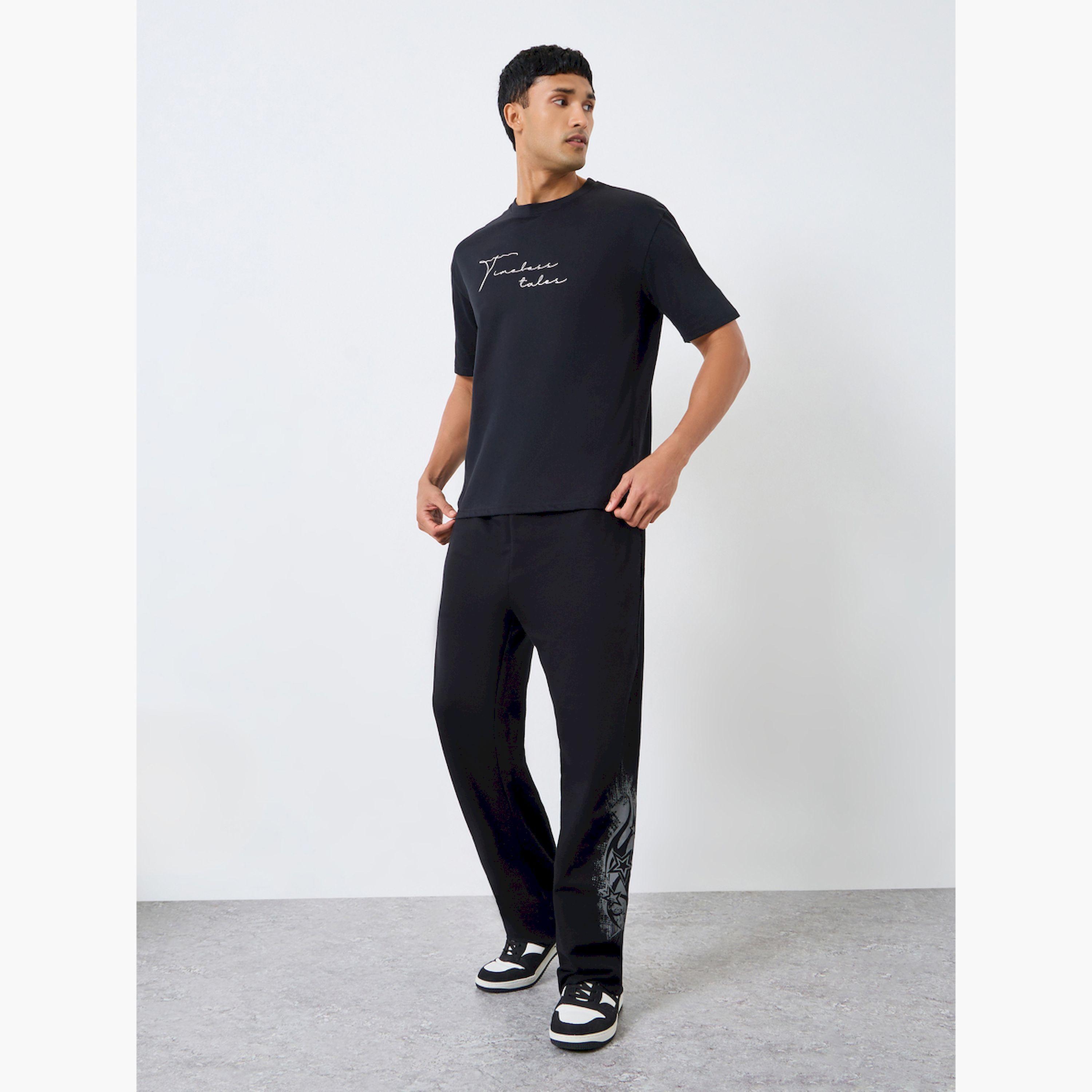 جوغر مطبوع بقصة واسعة-men-clothing-bottoms-joggers-image-2