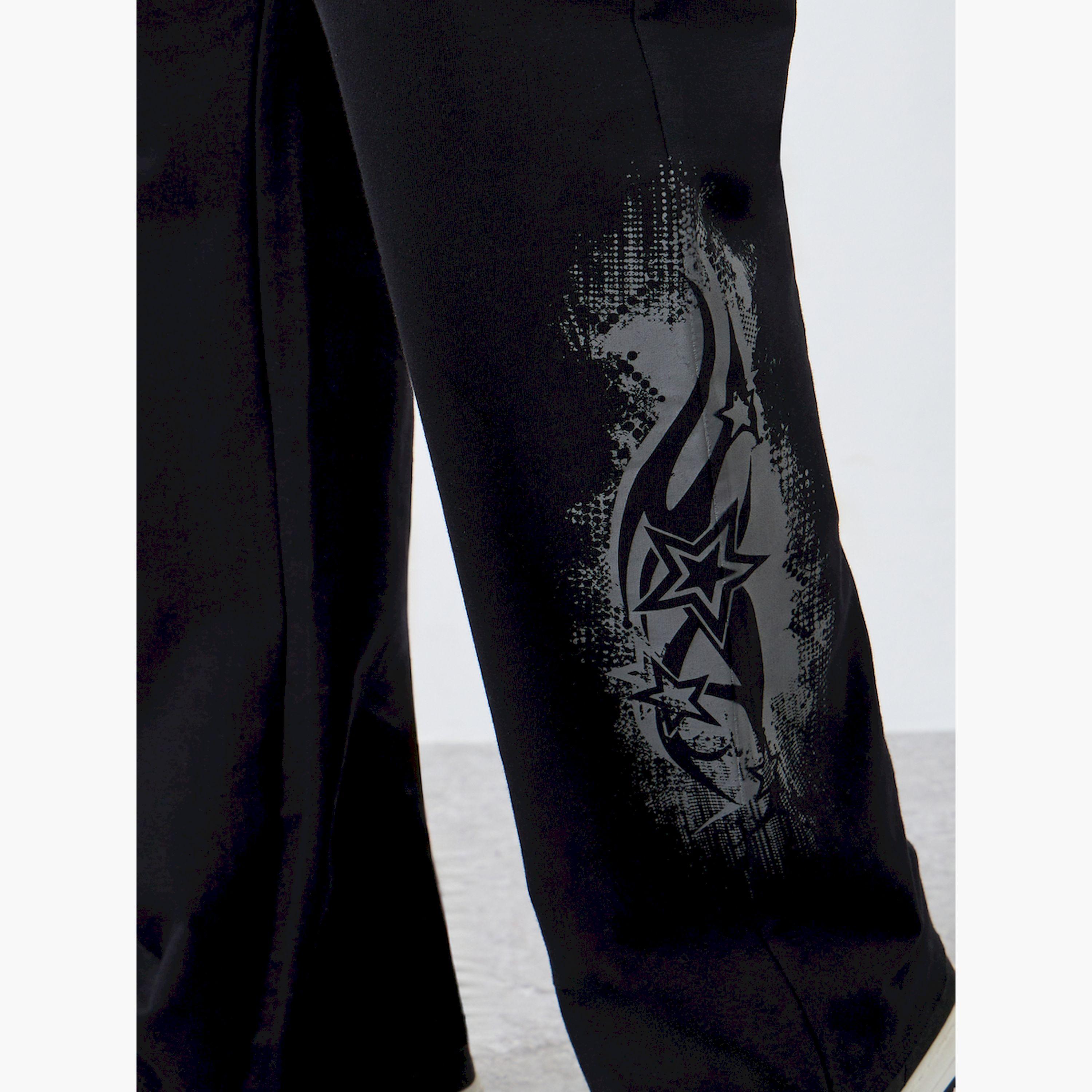 جوغر مطبوع بقصة واسعة-men-clothing-bottoms-joggers-image-3