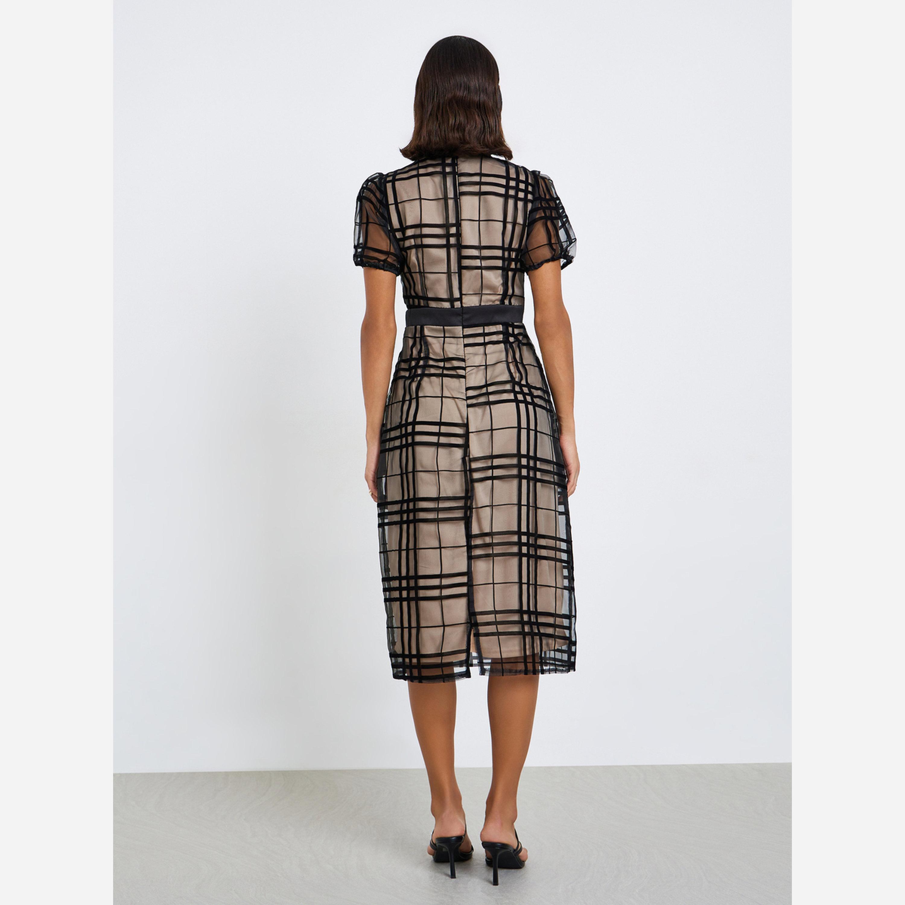 ستايلي - فستان متوسط الطول لون أسود من الأورجانزا المخملي-women-clothing-dresses-image-4