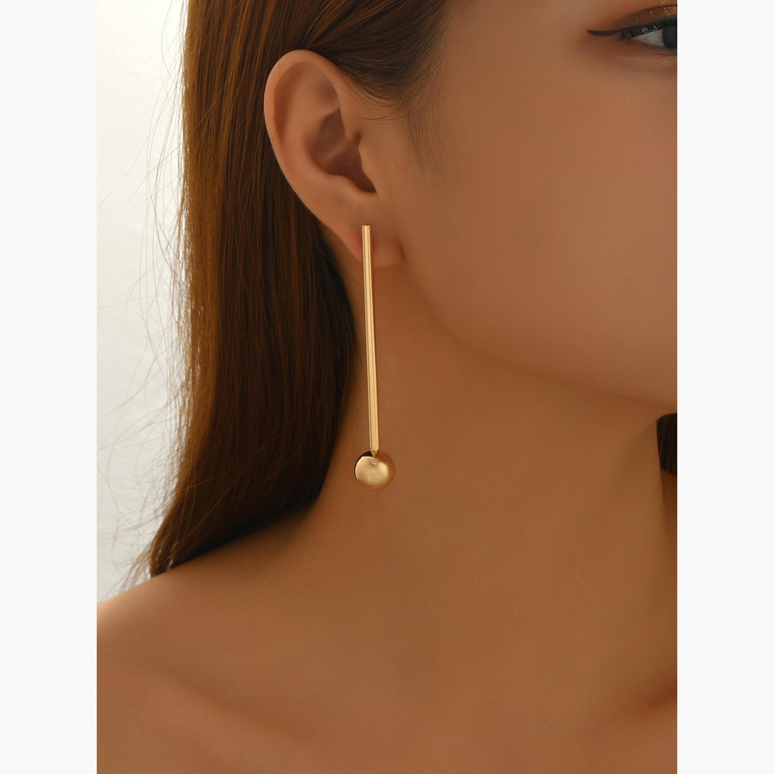 تيك تو - أقراط ذهبية متدلية للنساء-women-watchesandjewellery-jewellery-earrings-image-2