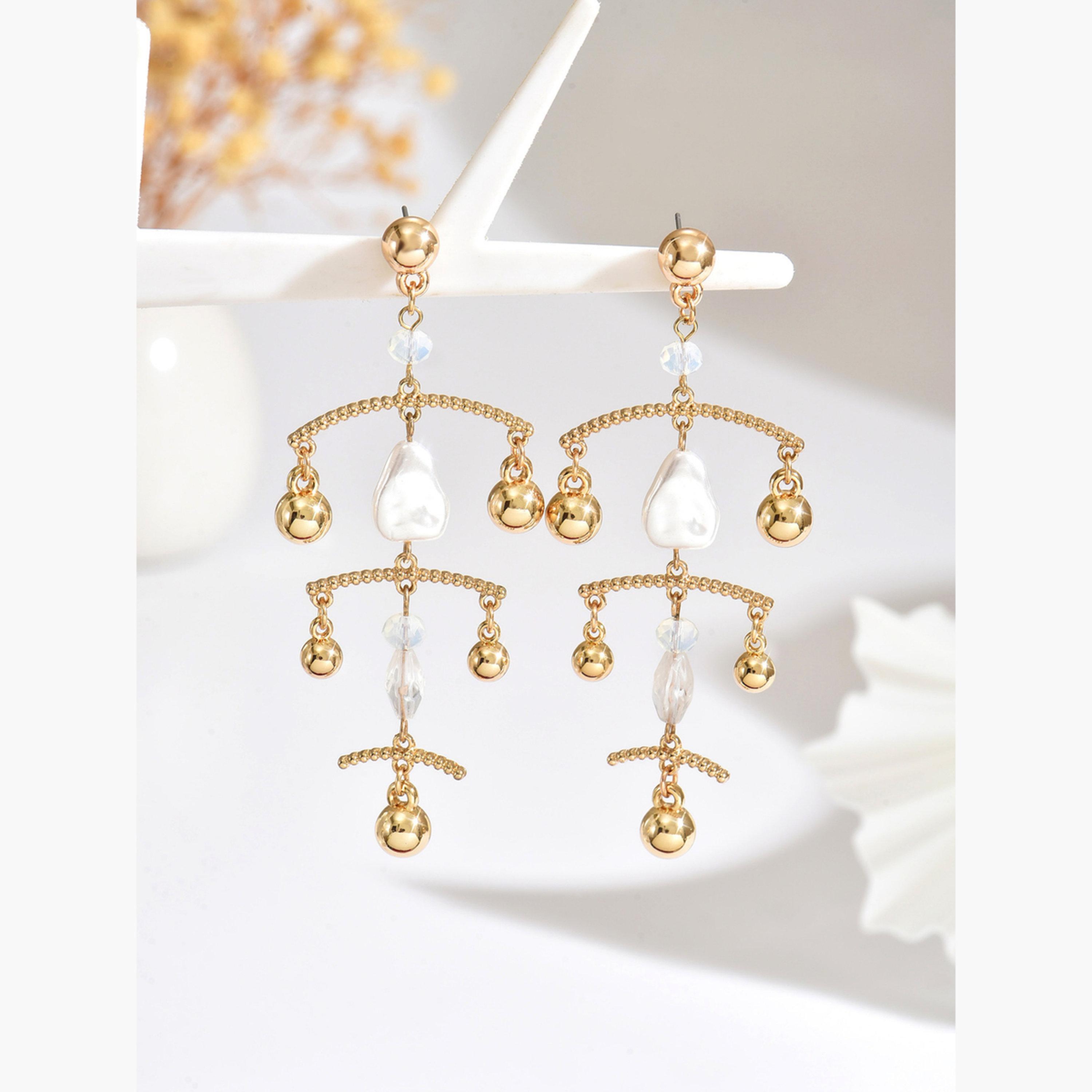 تيك تو - أقراط ذهبية متدلية للنساء-women-watchesandjewellery-jewellery-earrings-image-1