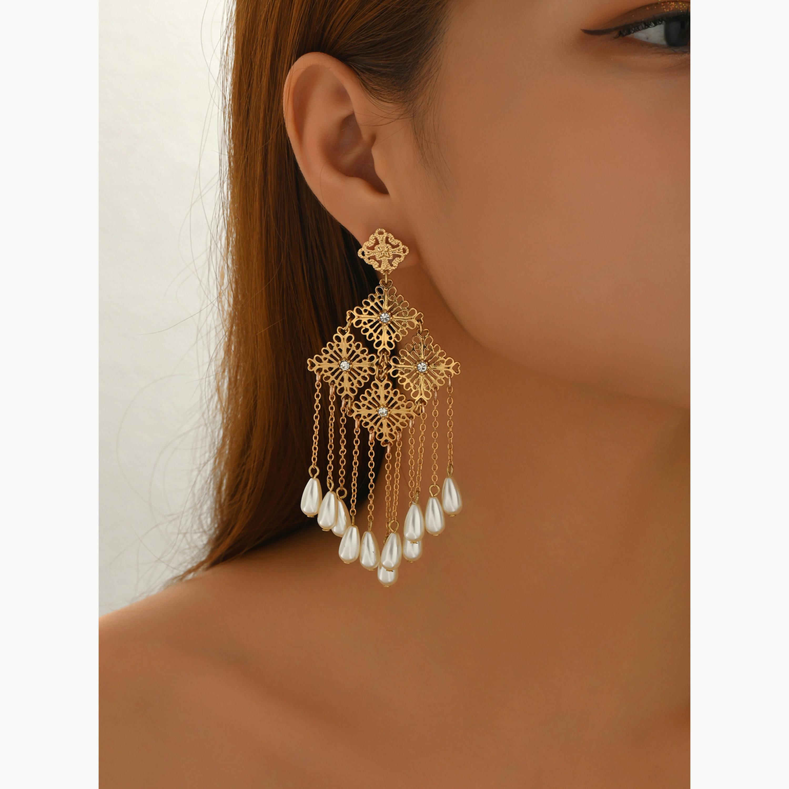 تيك تو - أقراط نسائية ذهبية متدلية على شكل معين-women-watchesandjewellery-jewellery-earrings-image-2