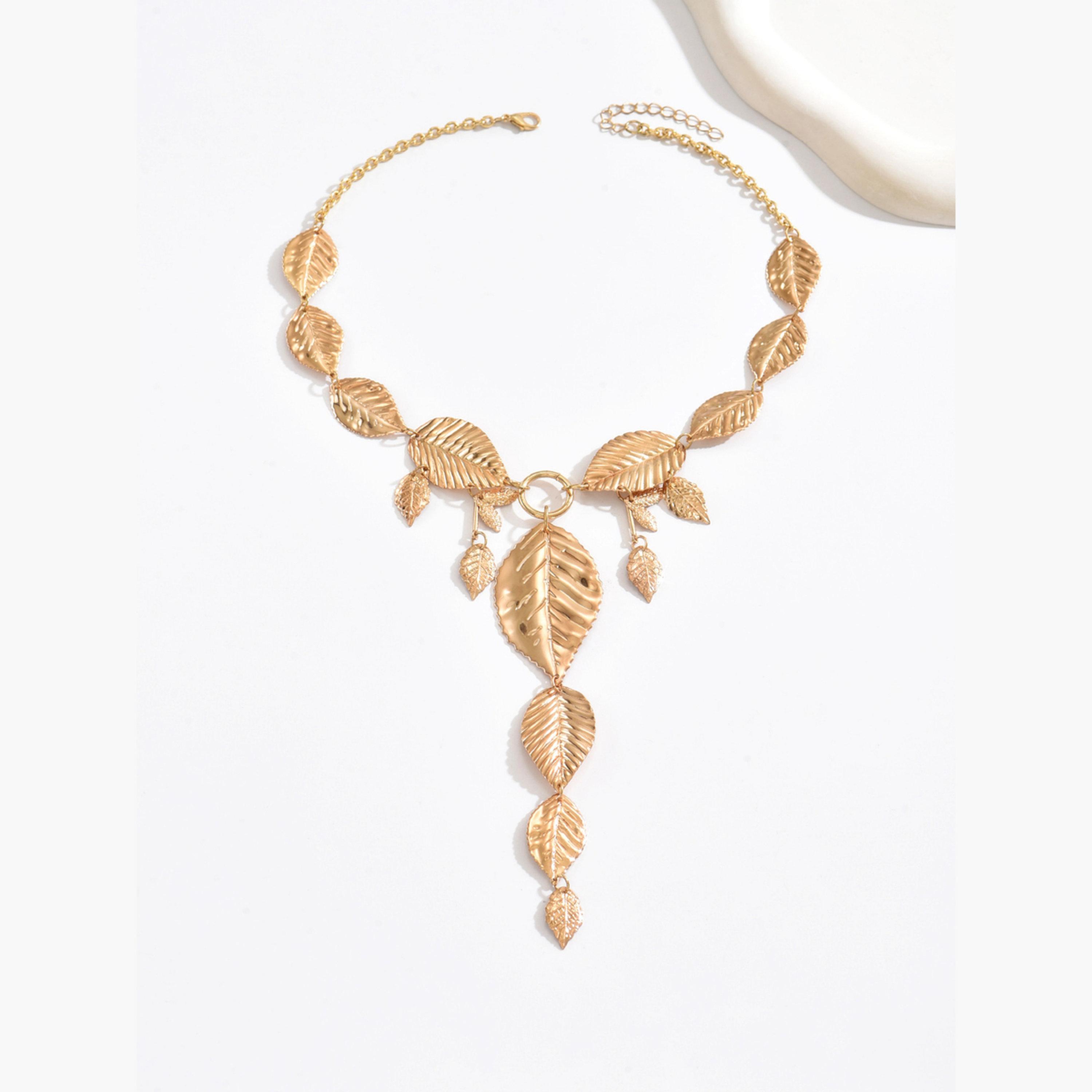 تيك تو - قلادة طويلة من ورق الذهب-women-watchesandjewellery-jewellery-necklacesandpendants-image-1