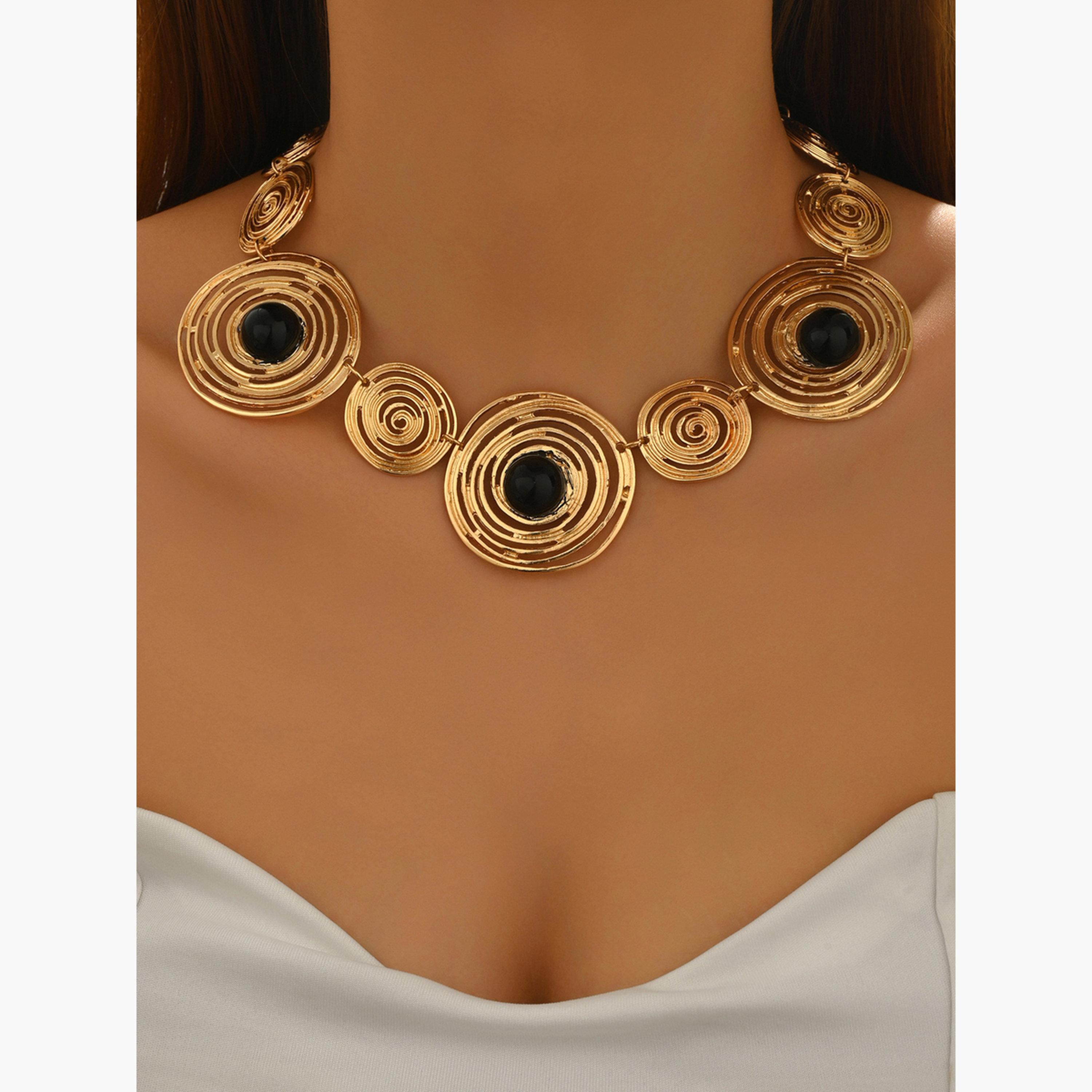 تيك تو - قلادة هندسية غير متماثلة من المعدن الذهبي-women-watchesandjewellery-jewellery-necklacesandpendants-image-3