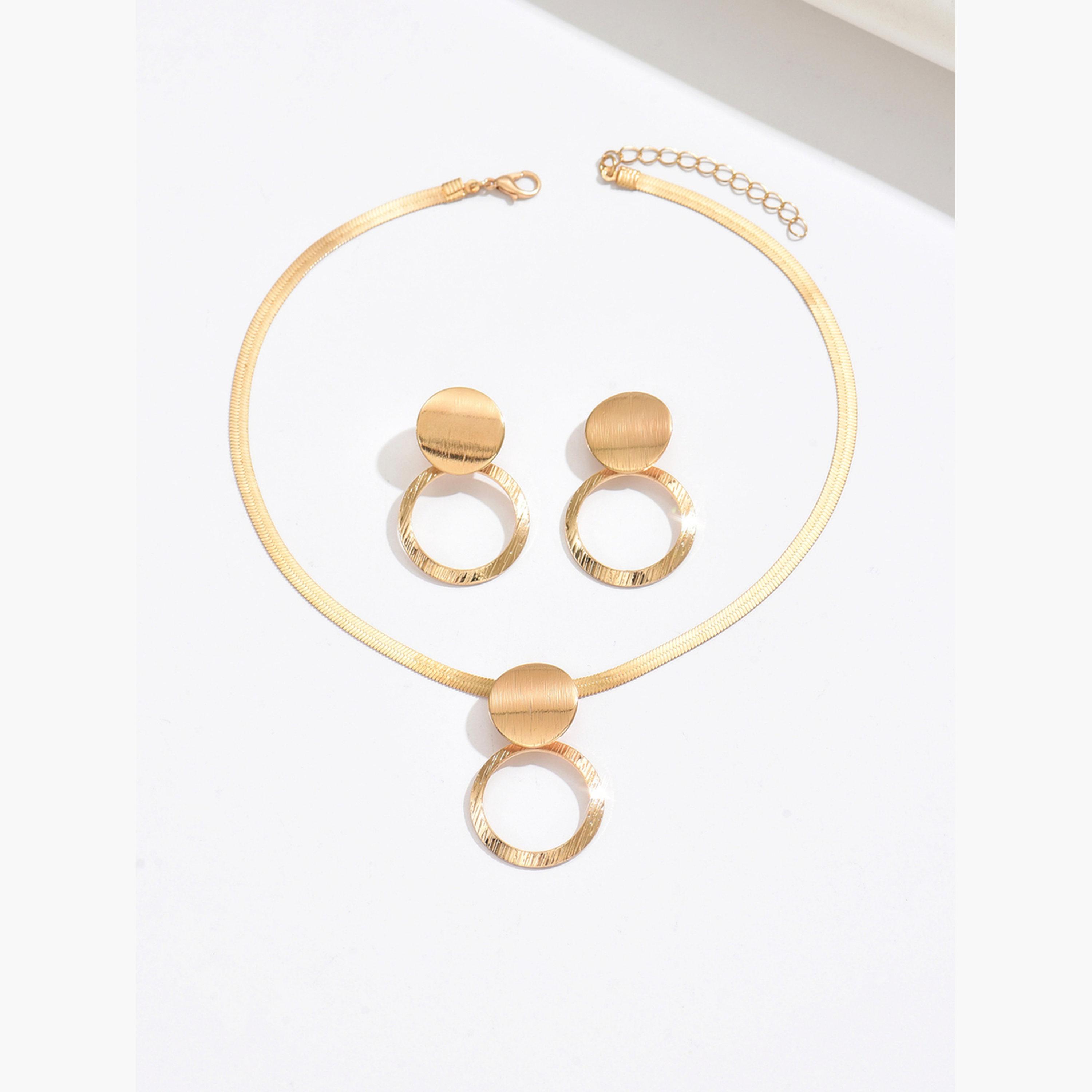 تيك تو - طقم قلادة وأقراط دائرية هندسية ذهبية-women-watchesandjewellery-jewellery-jewellerysets-image-1
