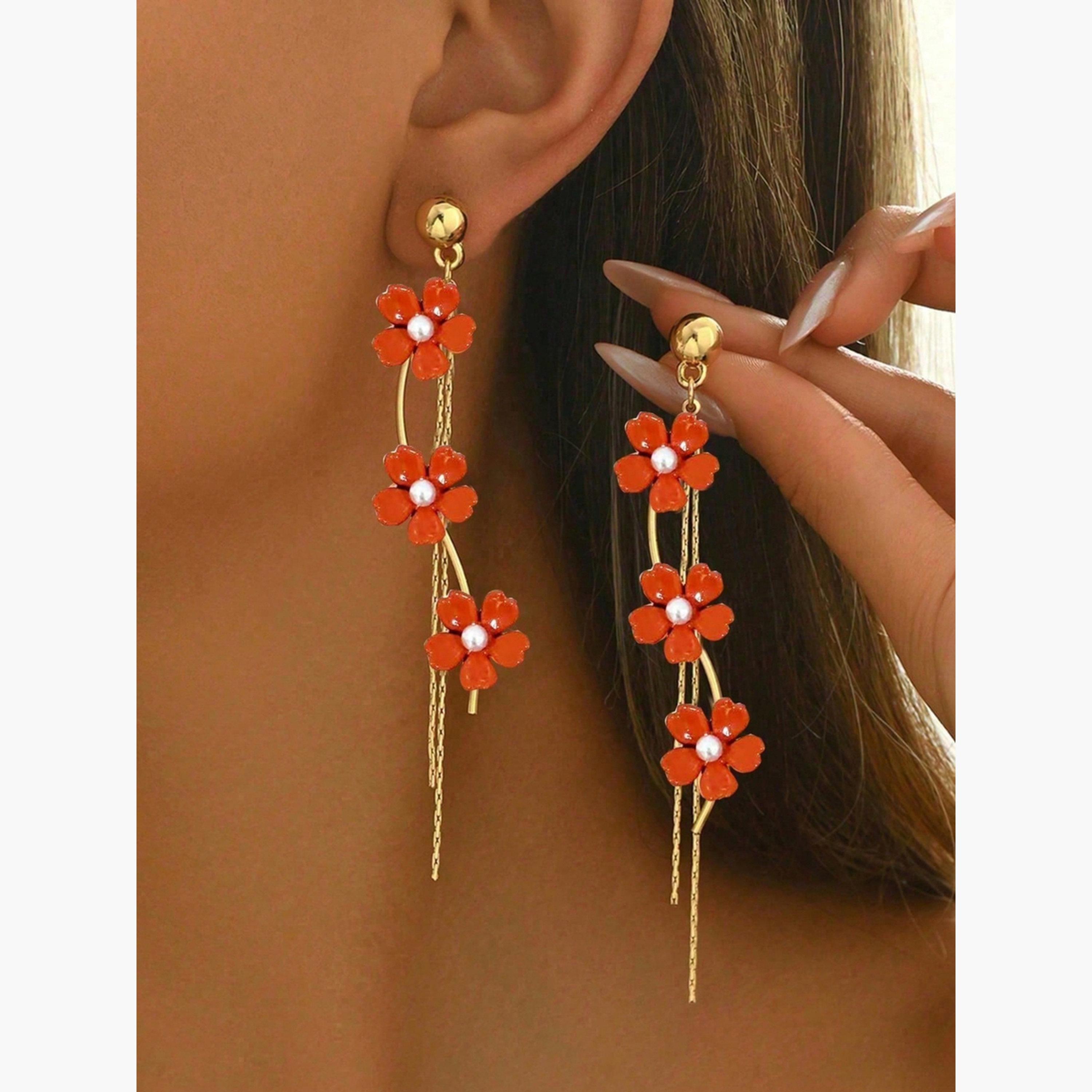 أقراط تيك تو النسائية المتدلية على شكل زهرة بشرابة-women-watchesandjewellery-jewellery-earrings-image-2