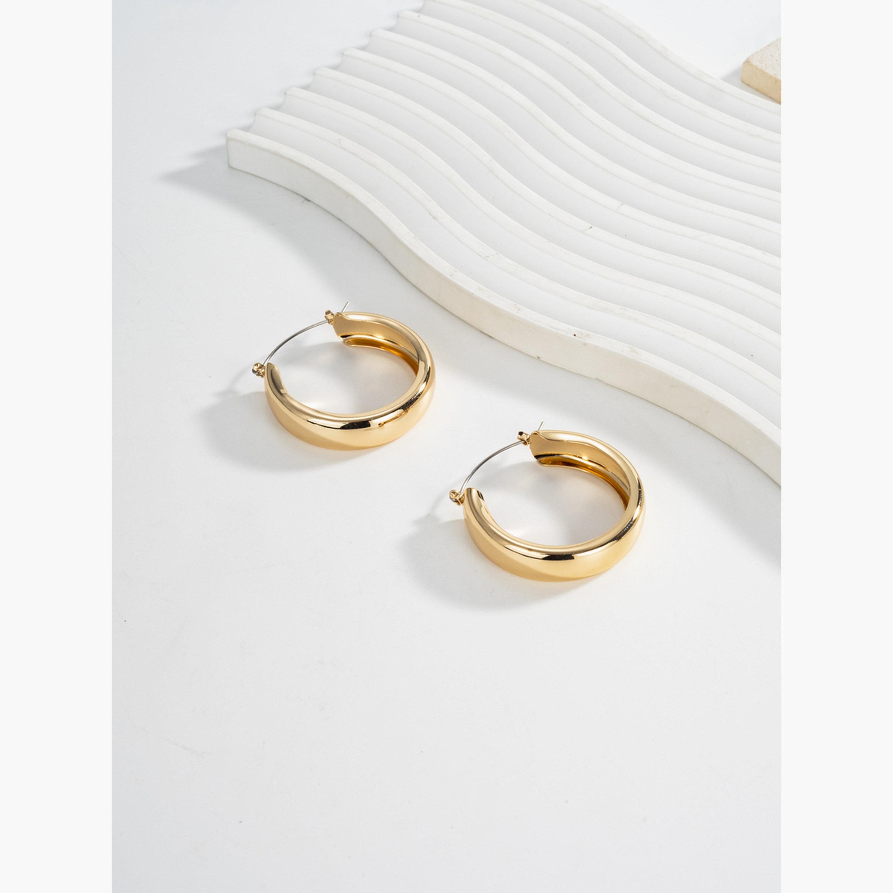 Take Two Women's Metal Geometric Earrings-women-watchesandjewellery-jewellery-earrings-image-4