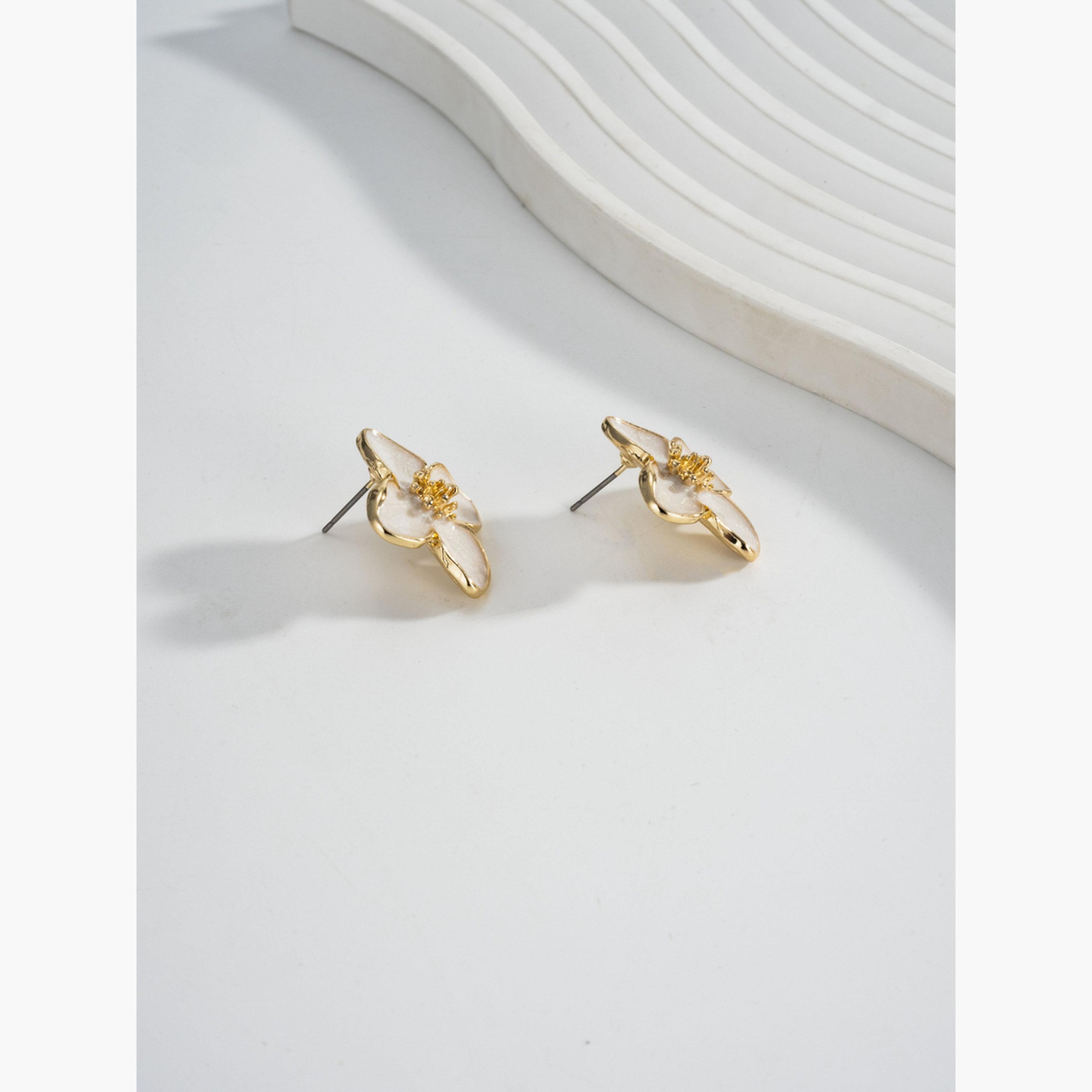 أقراط بتصميم زهور من تيك تو للنساء-women-watchesandjewellery-jewellery-earrings-image-5