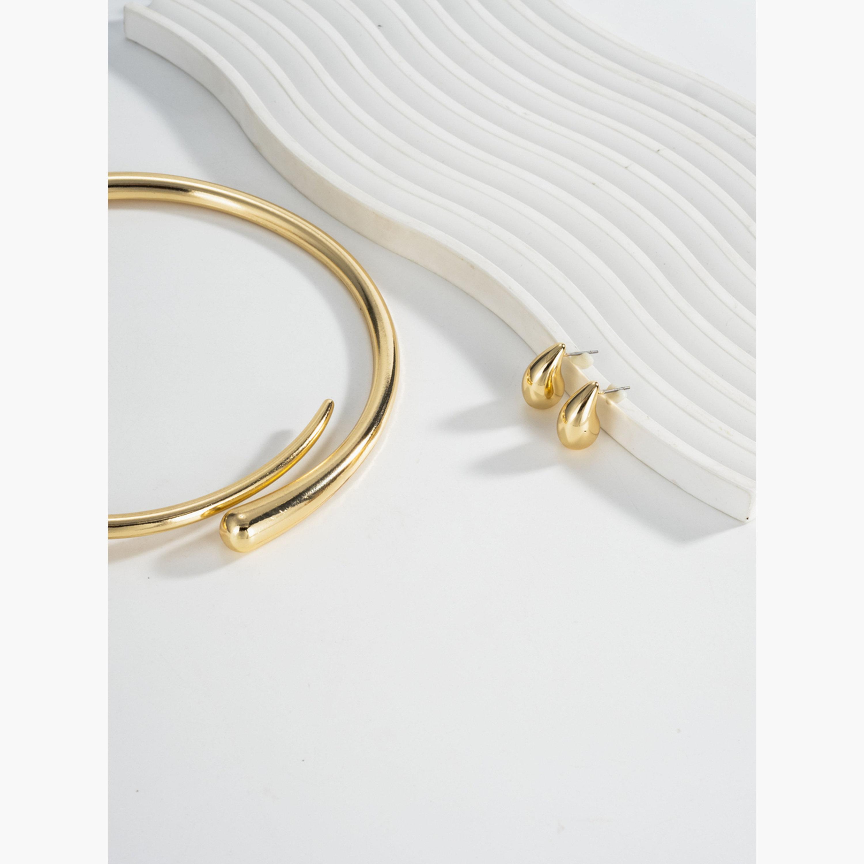 طقم قلادة وأقراط معدنية من تيك تو للنساء-women-watchesandjewellery-jewellery-jewellerysets-image-4