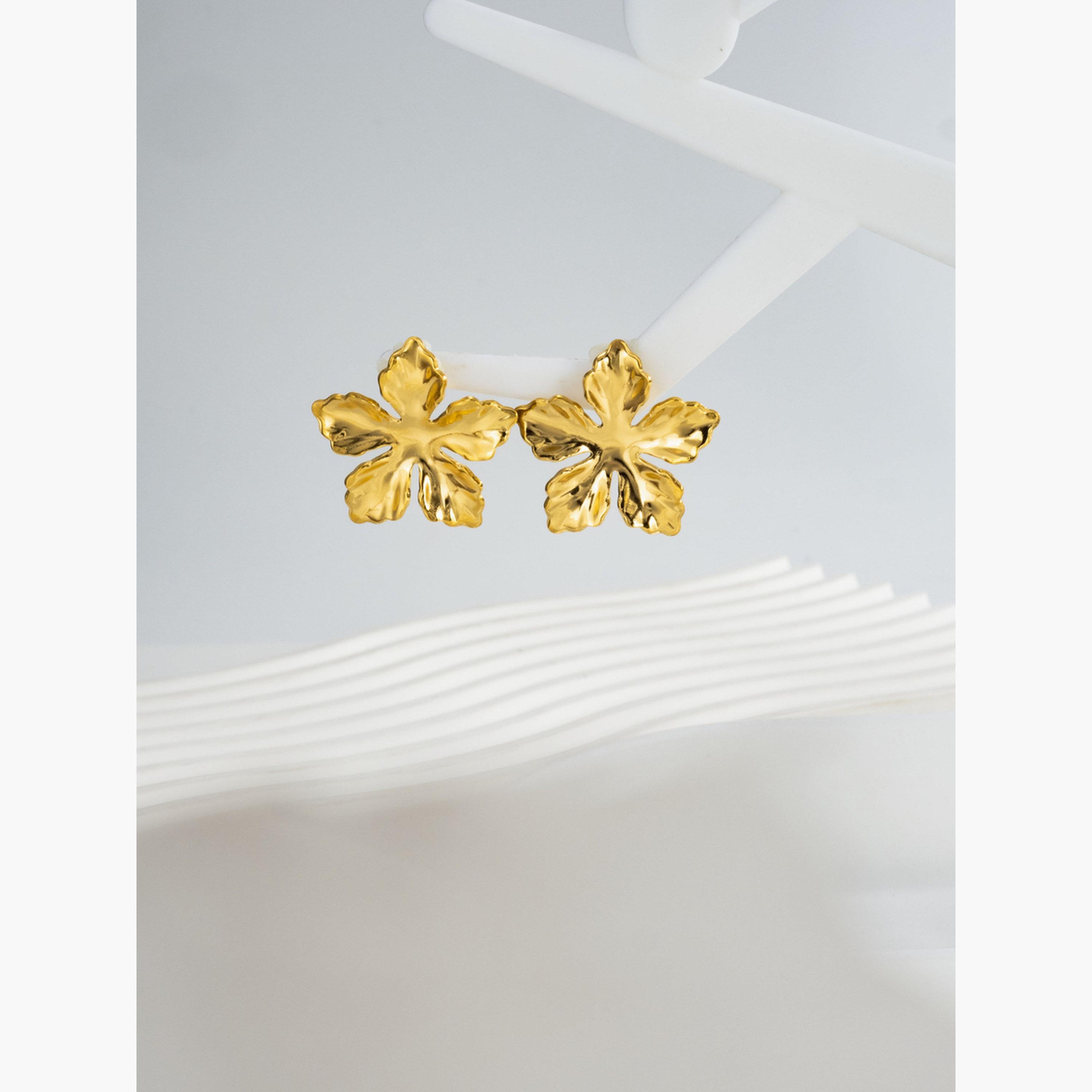 أقراط بتصميم زهور معدنية من تيك تو للنساء-women-watchesandjewellery-jewellery-earrings-image-5