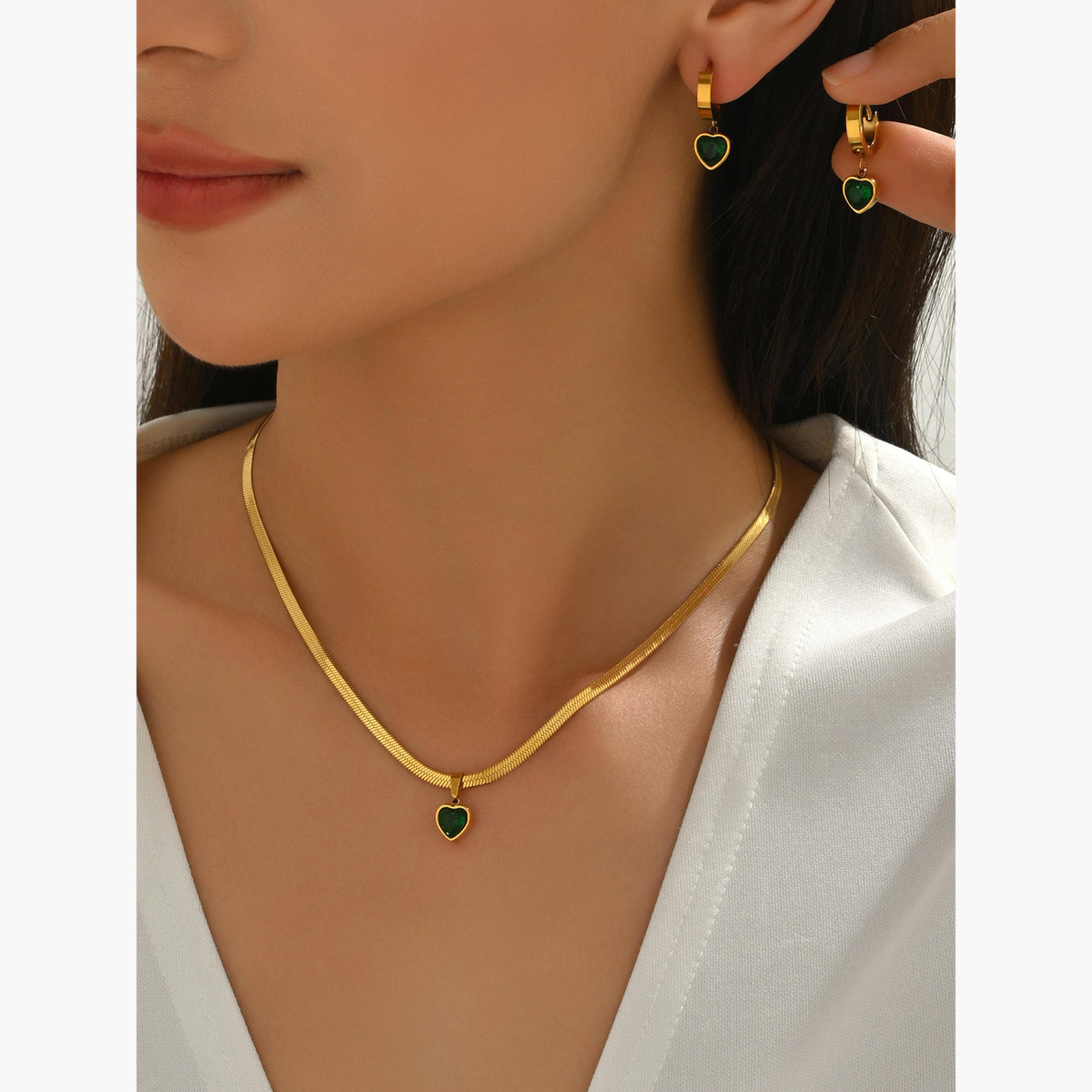 طقم أقراط متدلية على شكل قلب من سلسلة معدنية للنساء من تيك تو-women-watchesandjewellery-jewellery-jewellerysets-image-2