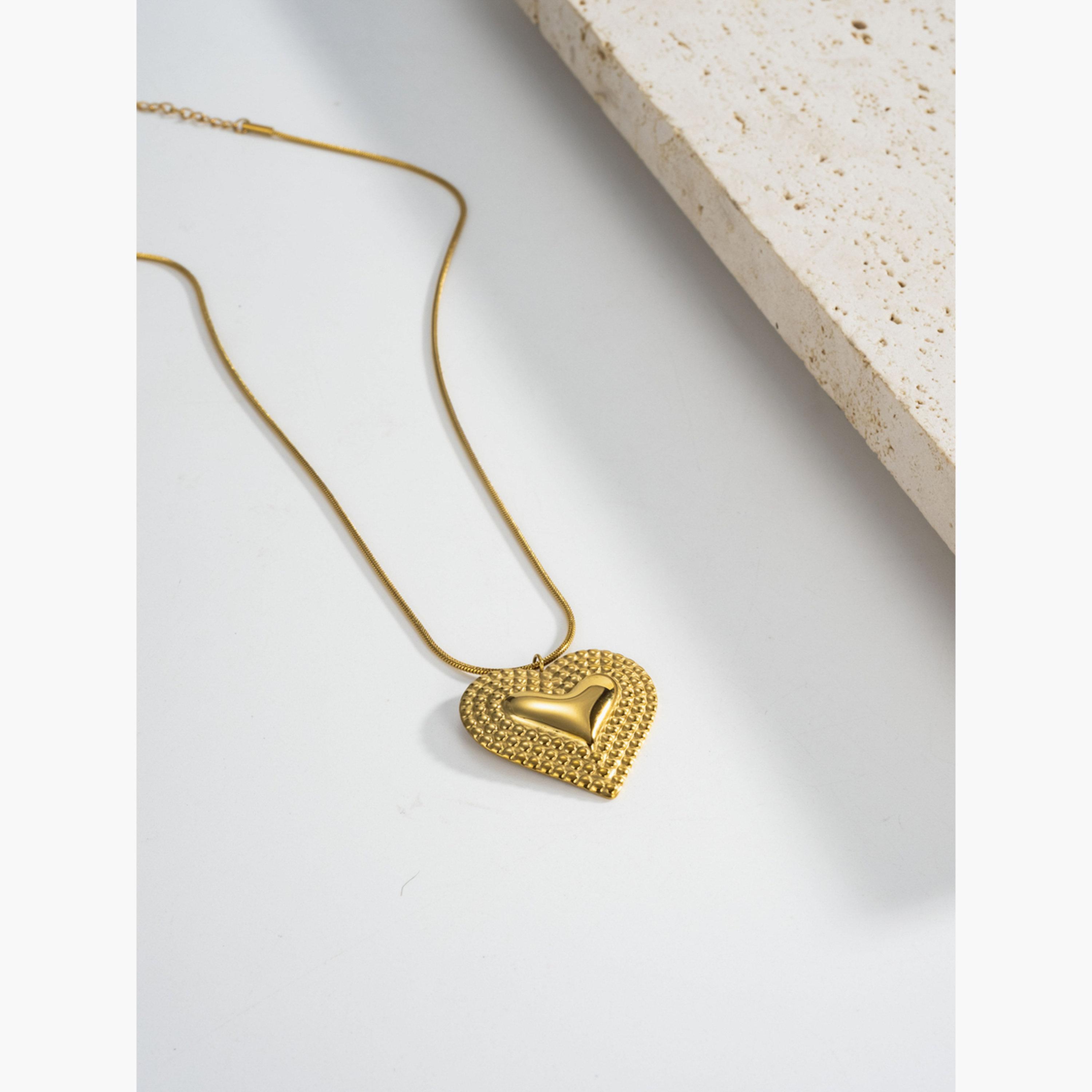 قلادة بتصميم قلب معدني للنساء من تيك تو-women-watchesandjewellery-jewellery-necklacesandpendants-image-4
