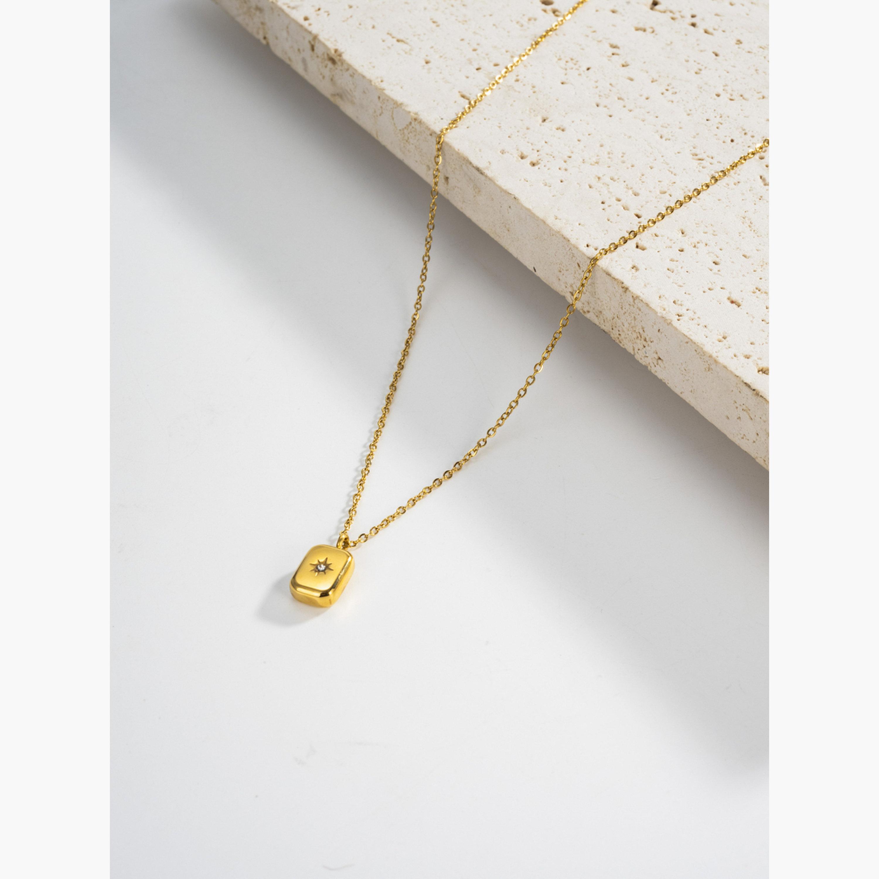 قلادة ذهبية مربعة للنساء من تيك تو-women-watchesandjewellery-jewellery-necklacesandpendants-image-3