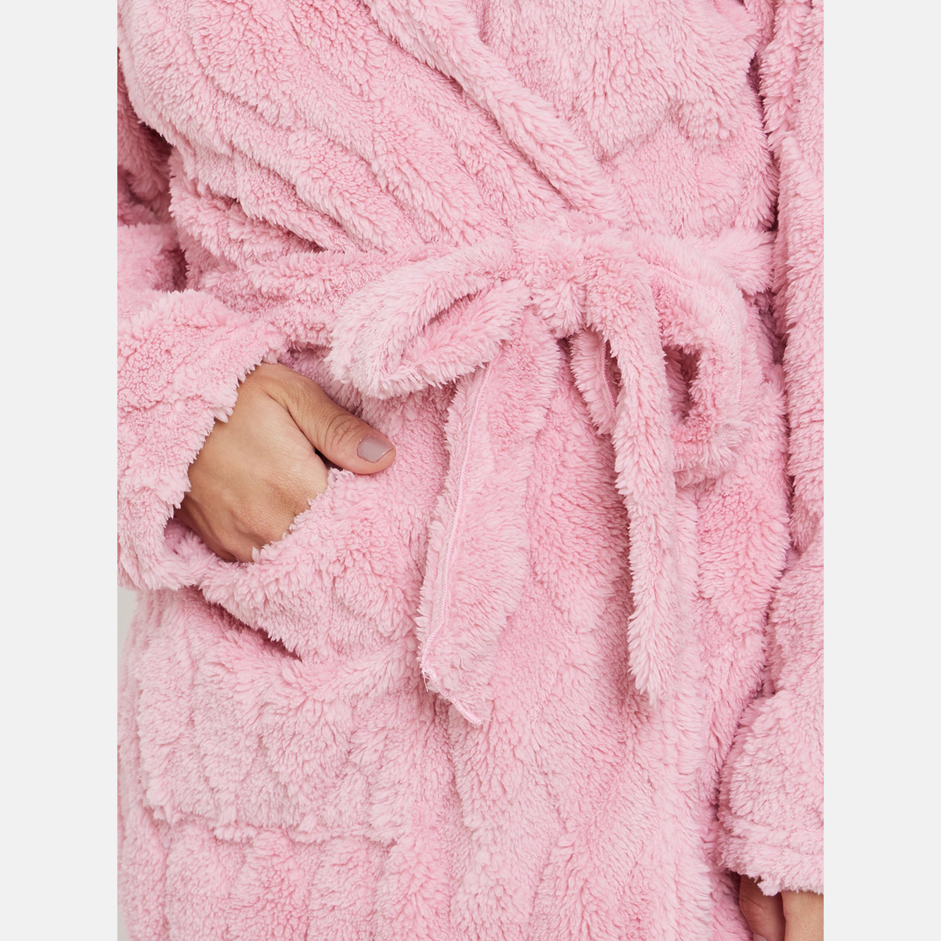 ستايلي - رداء الدب الوردي ذو القلنسوة-women-clothing-nightwear-robes-image-3