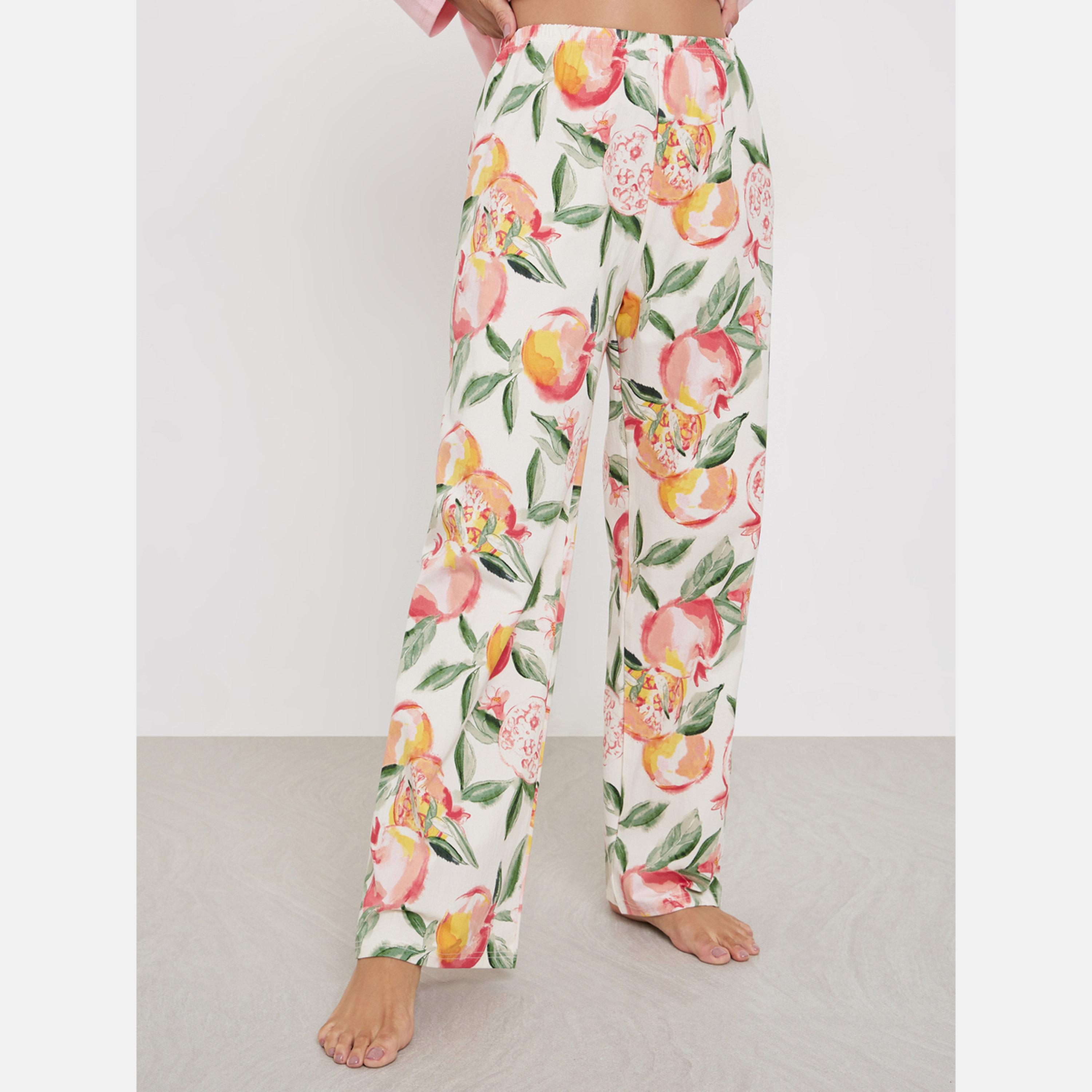 ستايلي - بيجاما بطبعة زهور وتي شيرت سادة-women-clothing-nightwear-pyjamas-longsets-image-4
