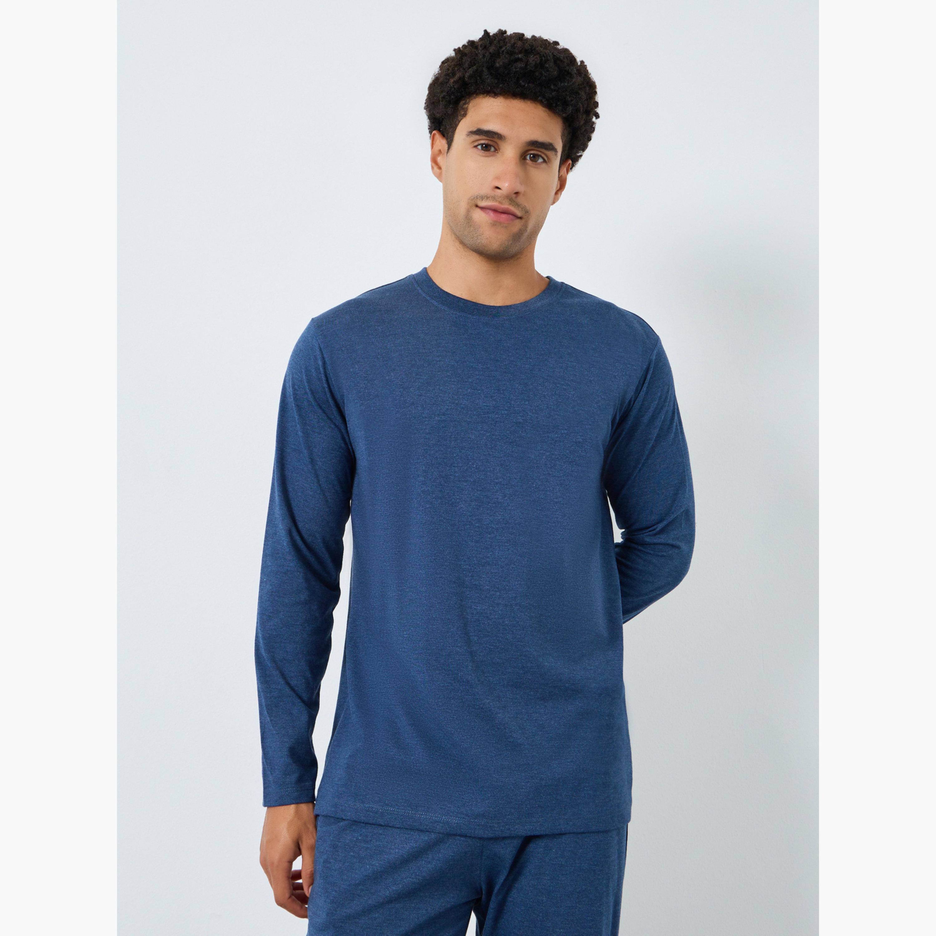 طقم بيجاما من بنطال وتيشيرت بأكمام طويلة-men-clothing-nightwear-sets-image-3