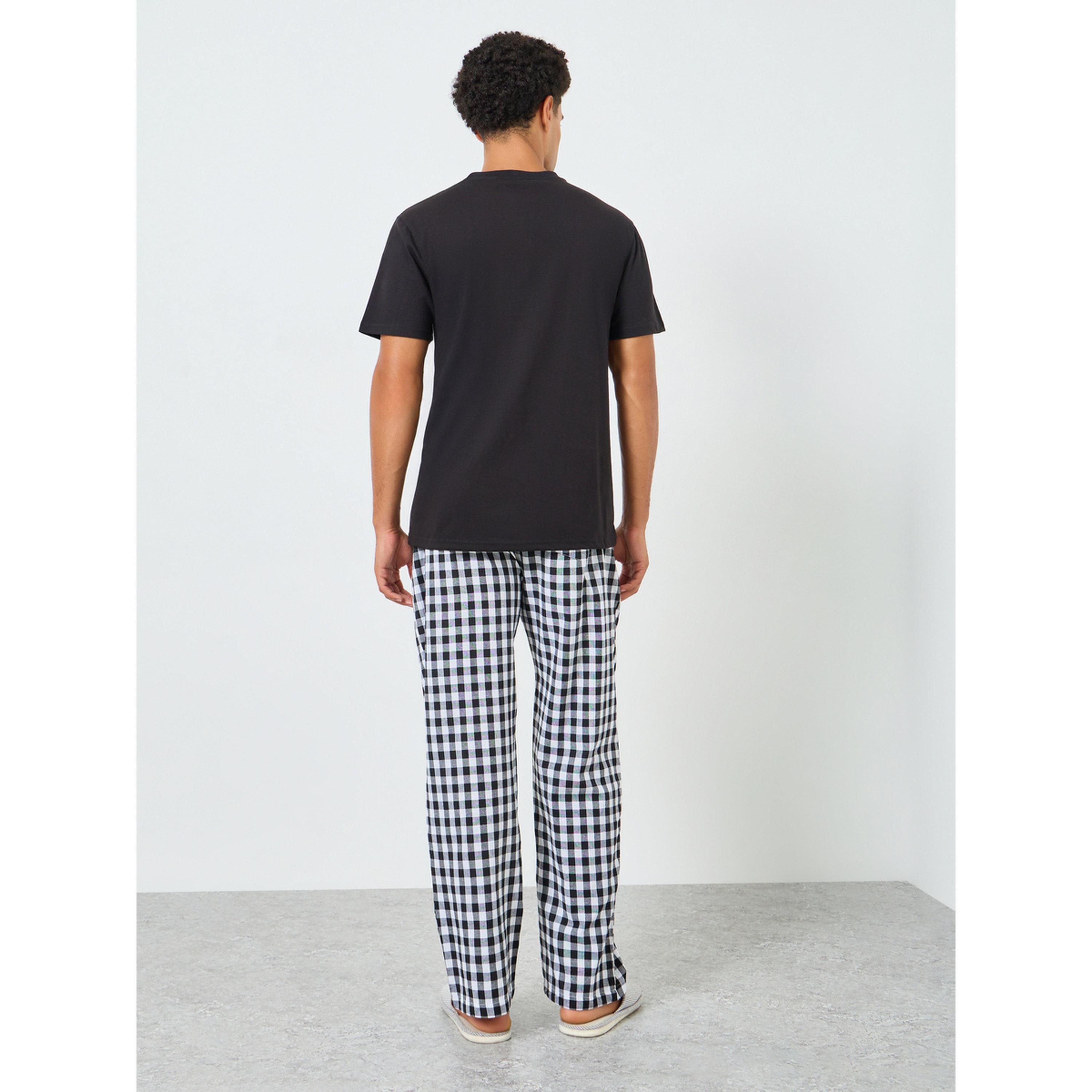 Styli Men Graphic Print T-Shirt and Checked Pyjama Set-men-clothing-nightwear-sets-image-5