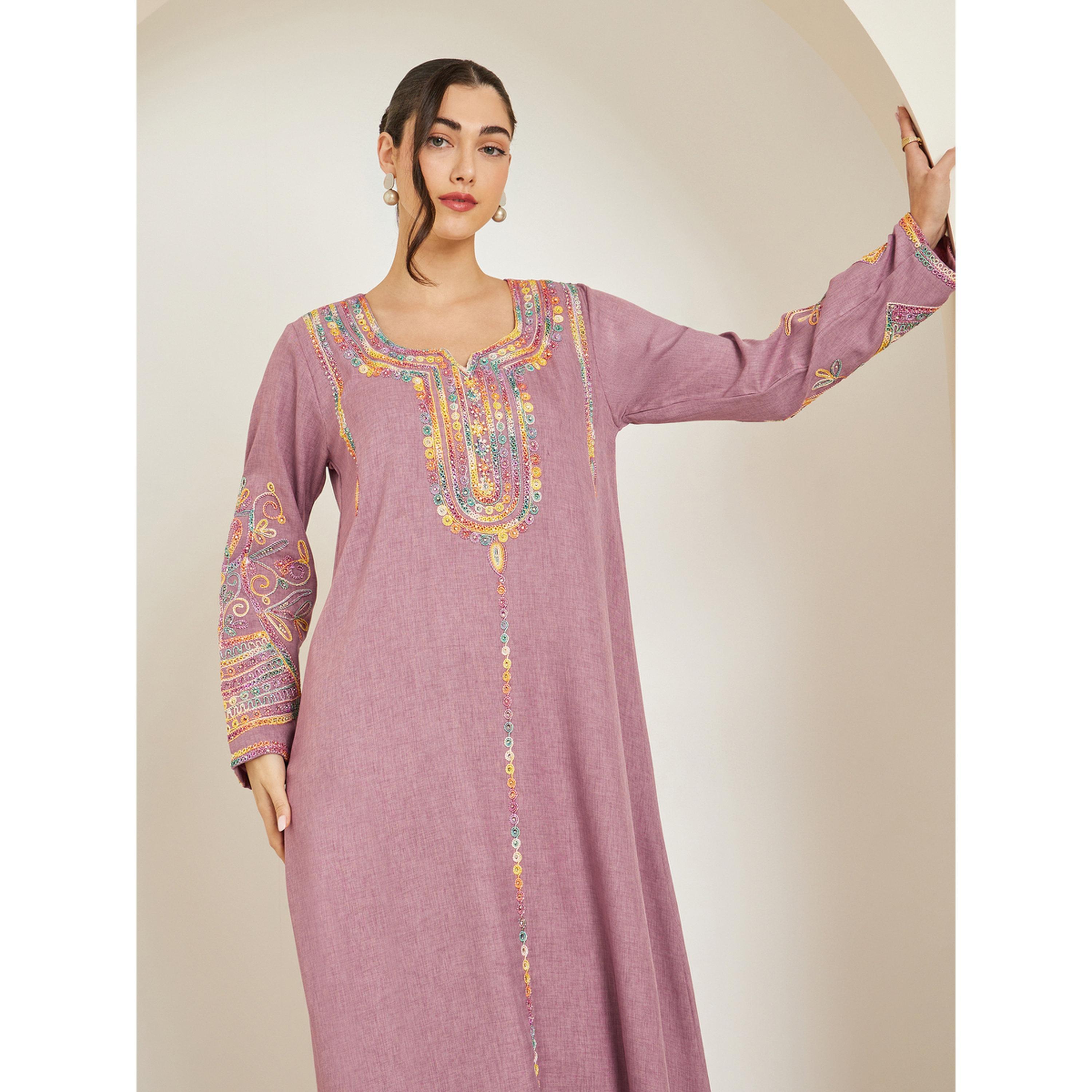 جلابية وردية مطرزة بحافة واسعة-women-arabicclothing-jalabiyas-image-2