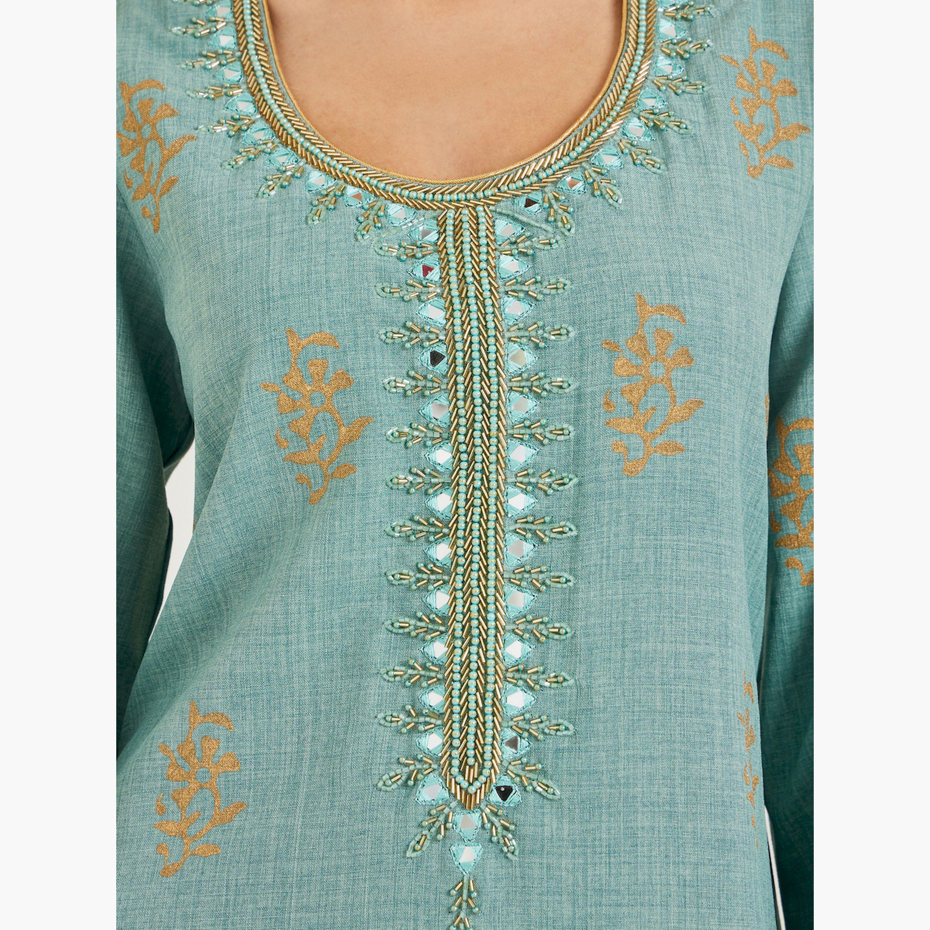 جلابية خضراء مطرزة بحافة واسعة-women-arabicclothing-jalabiyas-image-5