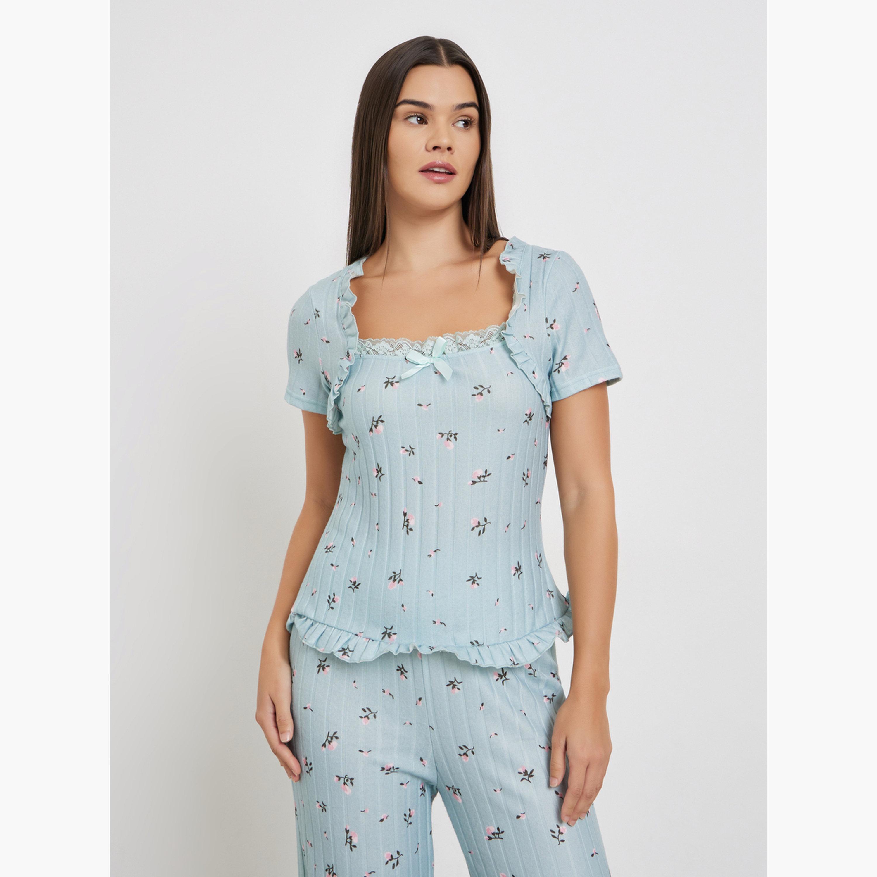 Styli Textured Ditsy Floral Lettuce Hem Bolero Sleeve Top and Pyjama Set-women-clothing-nightwear-pyjamas-longsets-image-3